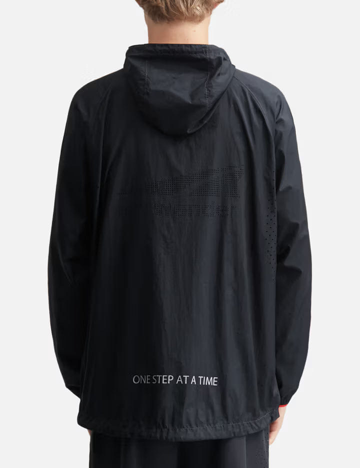 And Wander Altra x And Wander Ventilation Wind Jacket