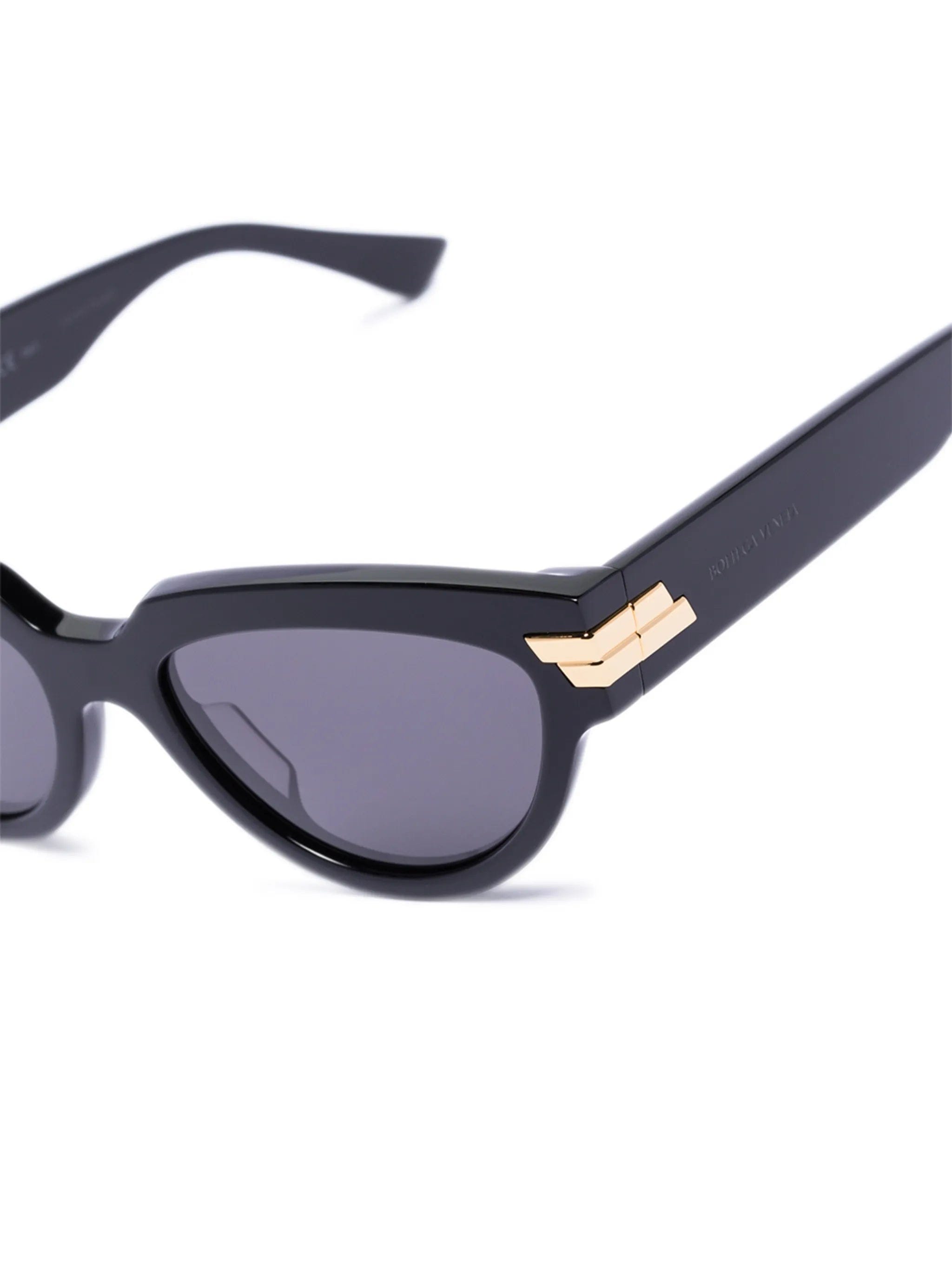 Bottega Veneta Eyewear cat eye - frame sunglasses