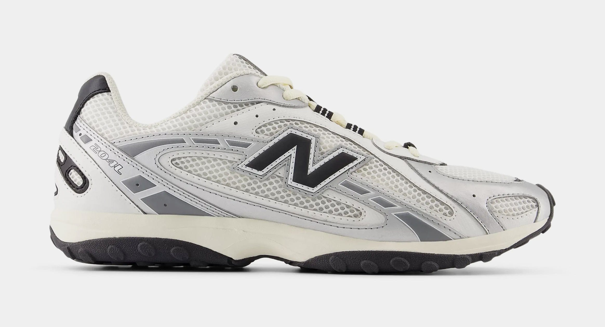 Newbalance 204 l Mens Lifestyle Shoes (Silver Metallic/Garter Snake)