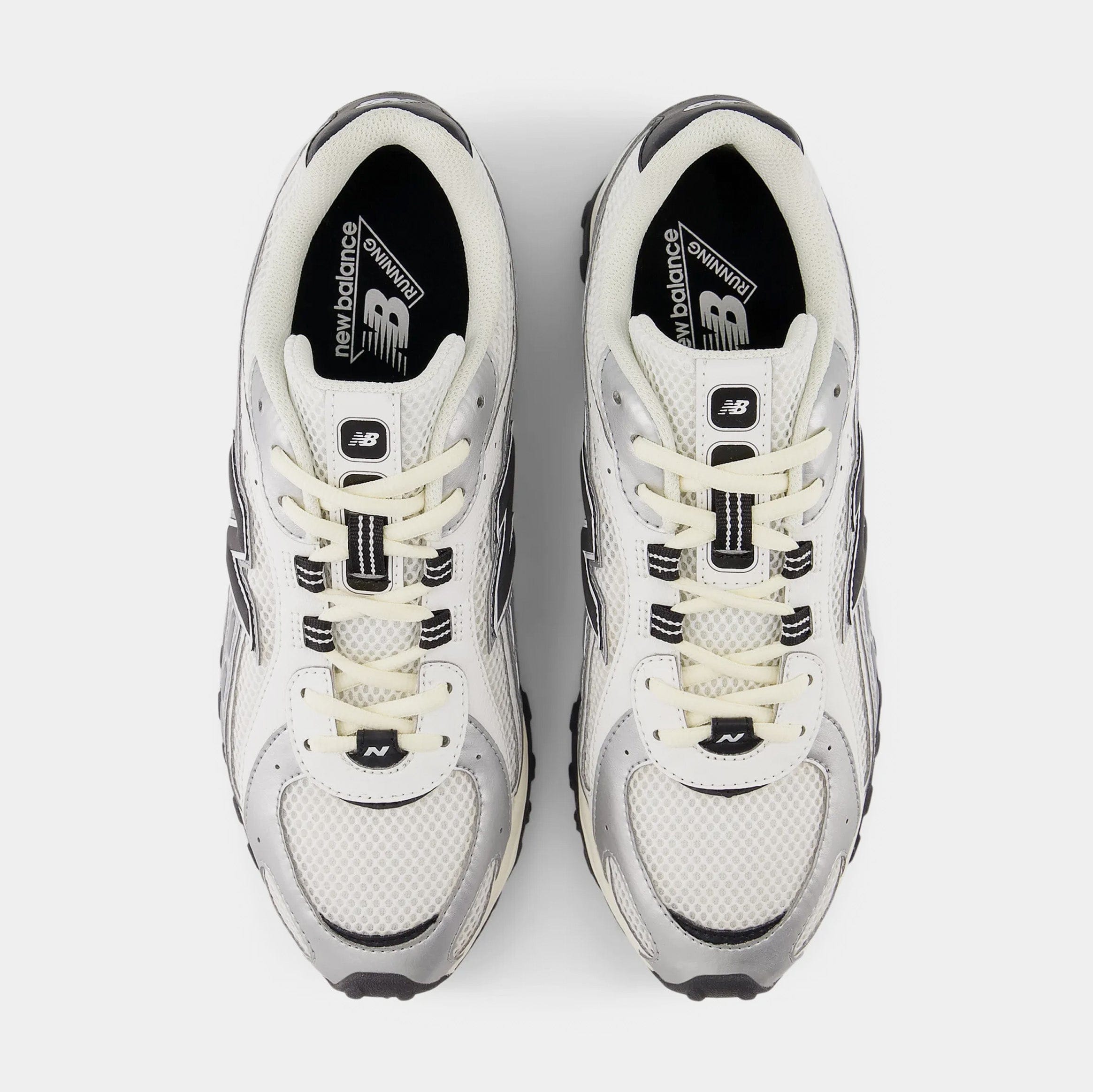 Newbalance 204 l Mens Lifestyle Shoes (Silver Metallic/Garter Snake)