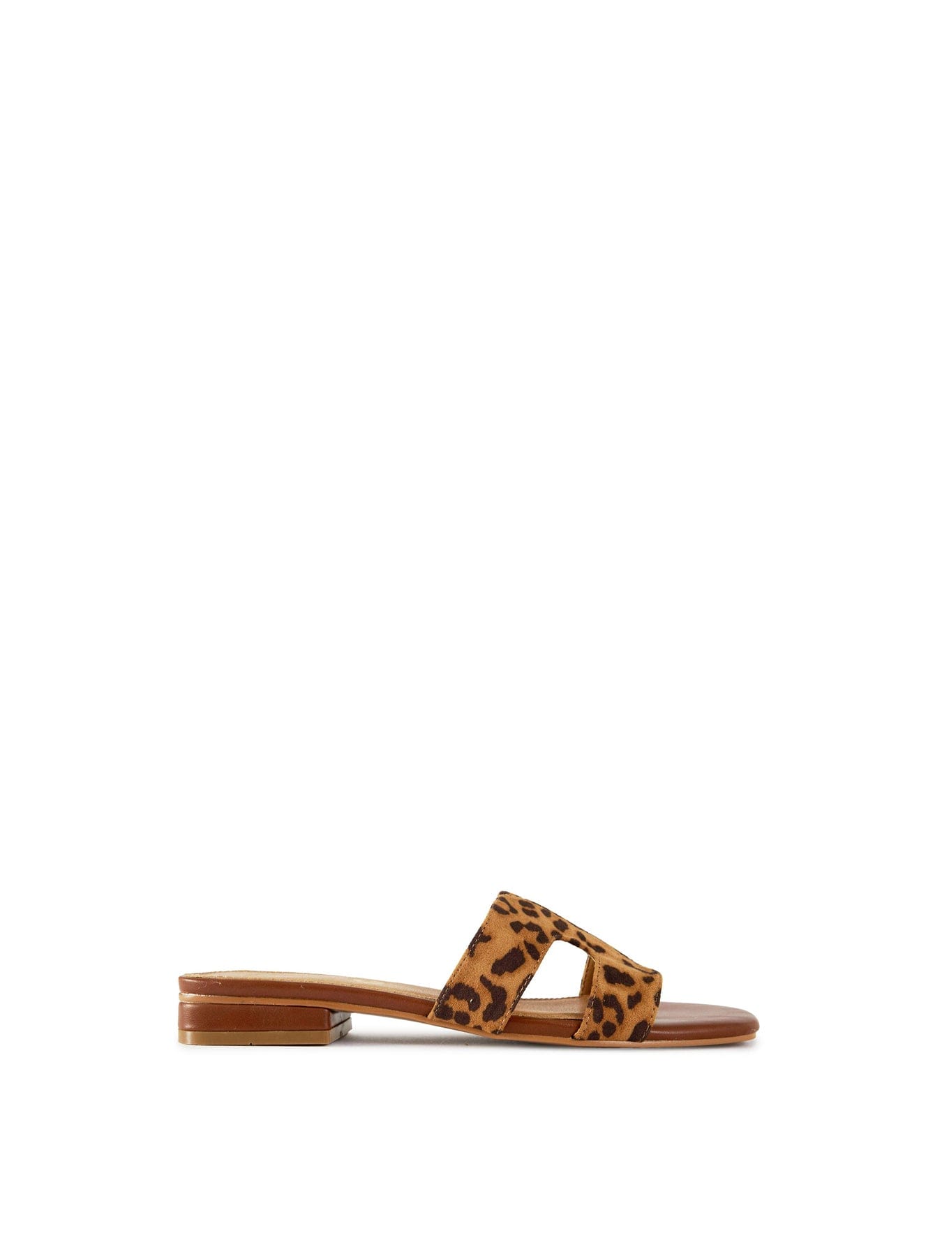 V.gan Bok 2 Slide Sandals Brown