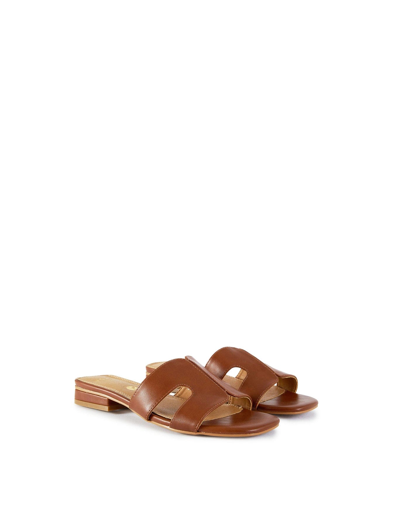 V.gan Bok 2 Slide Sandals Tan