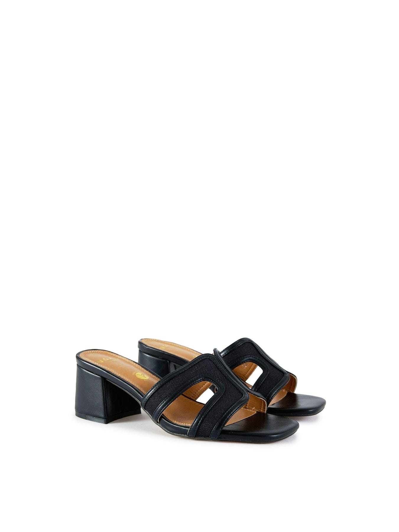 V.gan Bok Heel Weave Sandals Black