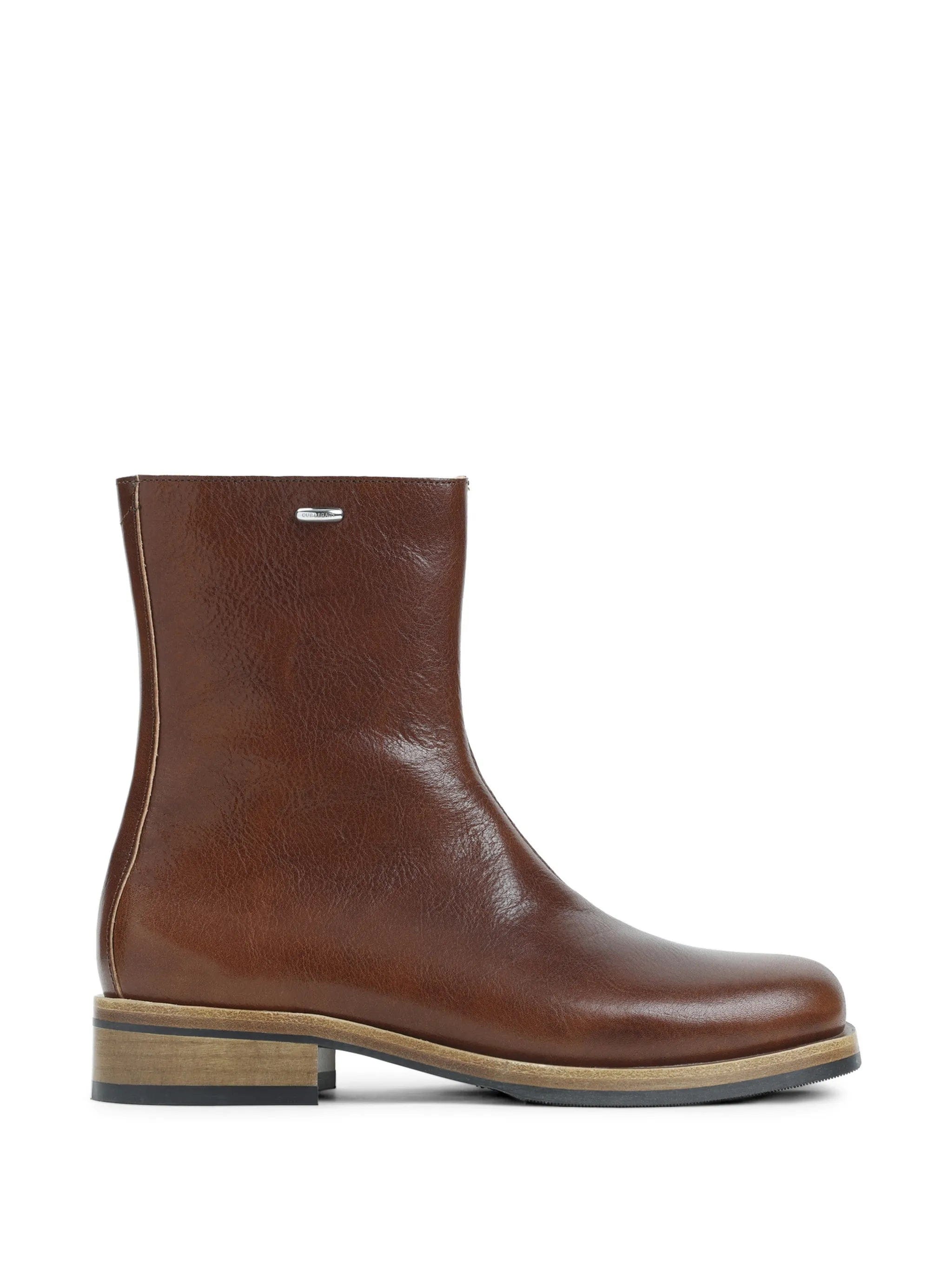 OUR Legacy Camion leather chelsea boots