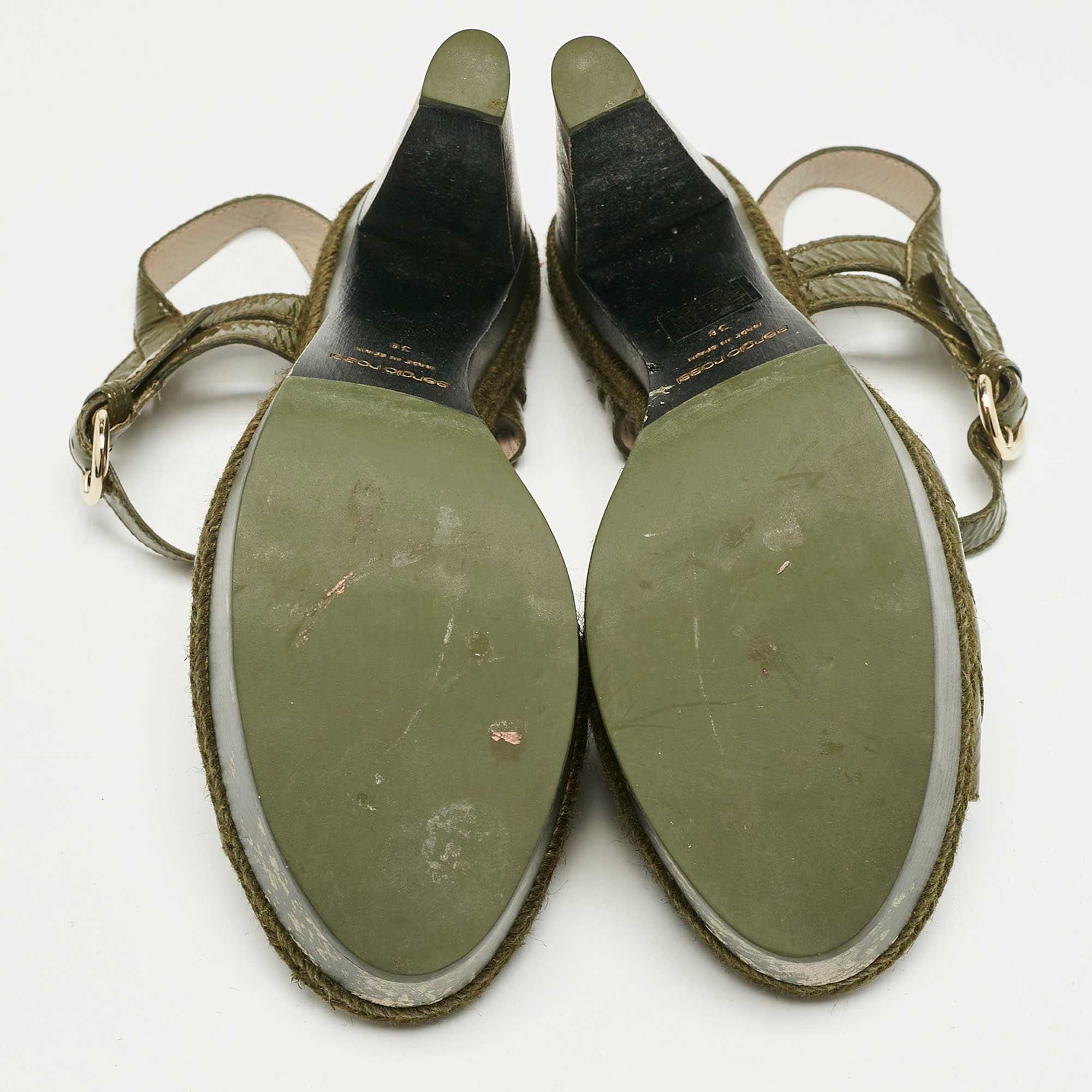 Sergio Rossi Olive Green Patent Leather Platform Ankle Strap Sandals