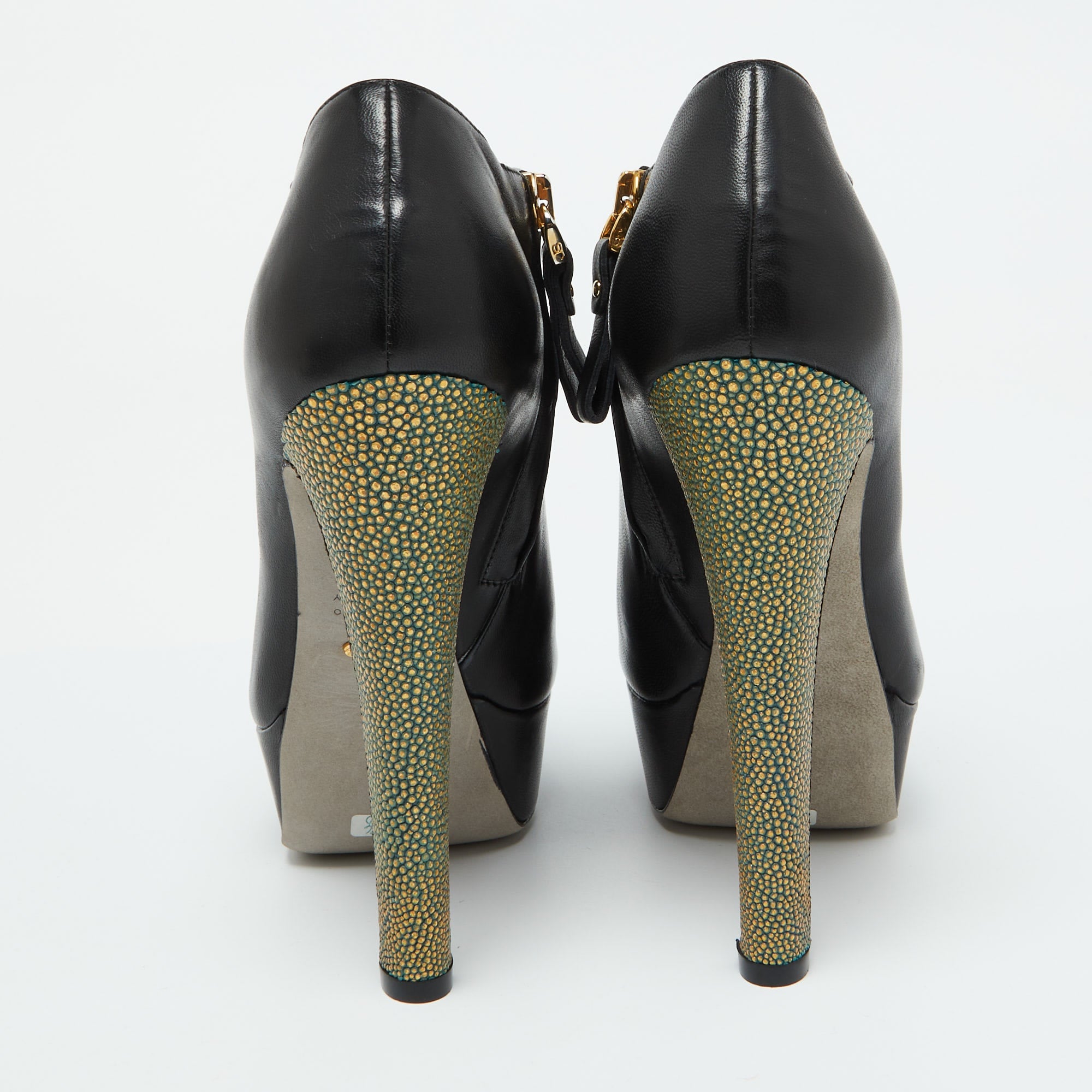 Sergio Rossi Black Leather Platform Ankle Length Booties