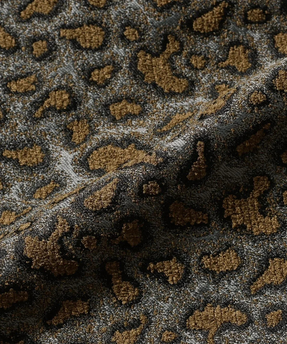 Beams Plus MIL Over 6 Pockets Camo Jacquard
