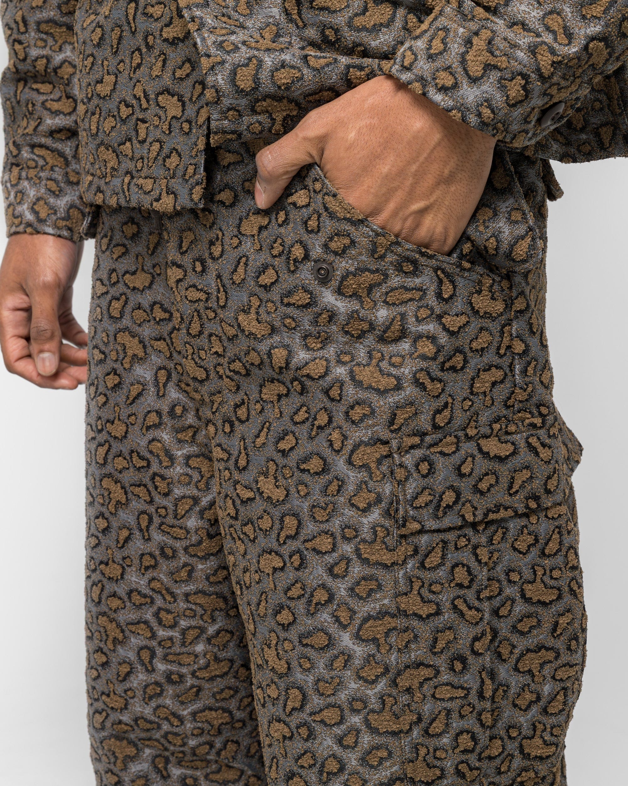 Beams Plus MIL Over 6 Pockets Camo Jacquard - Brown