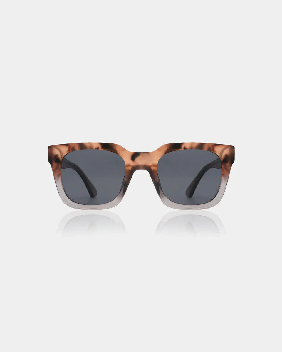 A. Kjaerbede Nancy Sunglasses - Coquina / Grey Transparent