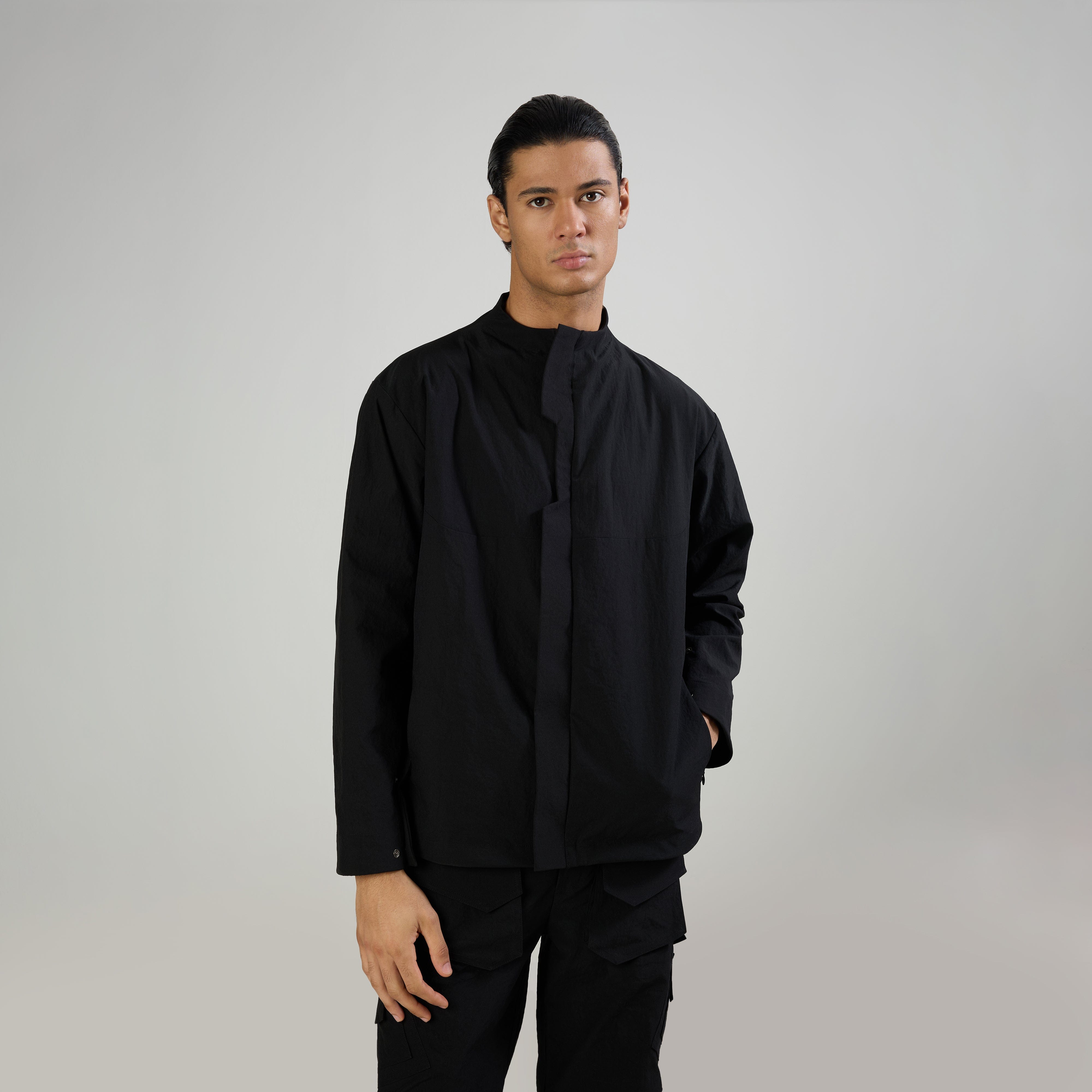 Warping Theories TECHNICAL JACKET - BLACK