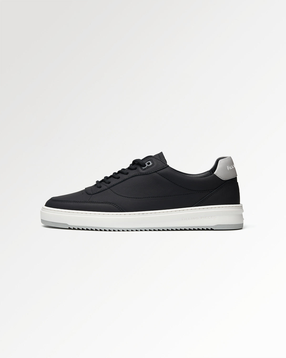 Conventional Mondo Trim Black