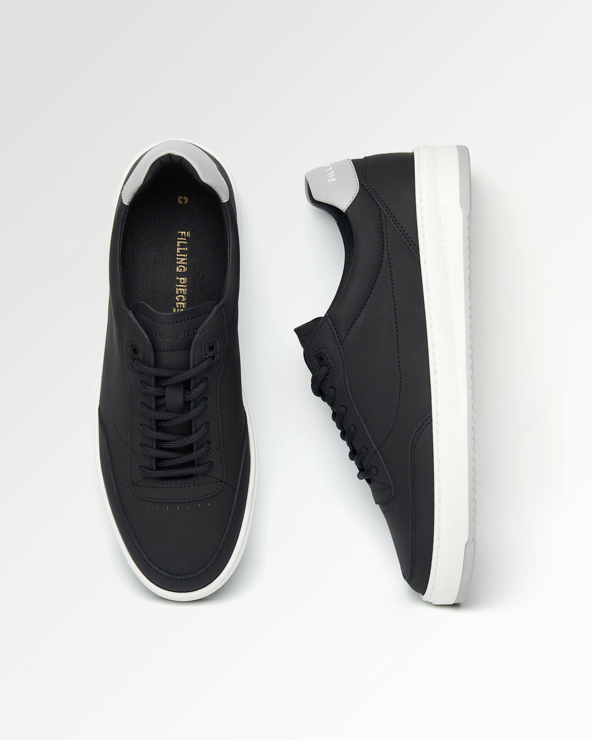 Conventional Mondo Trim Black