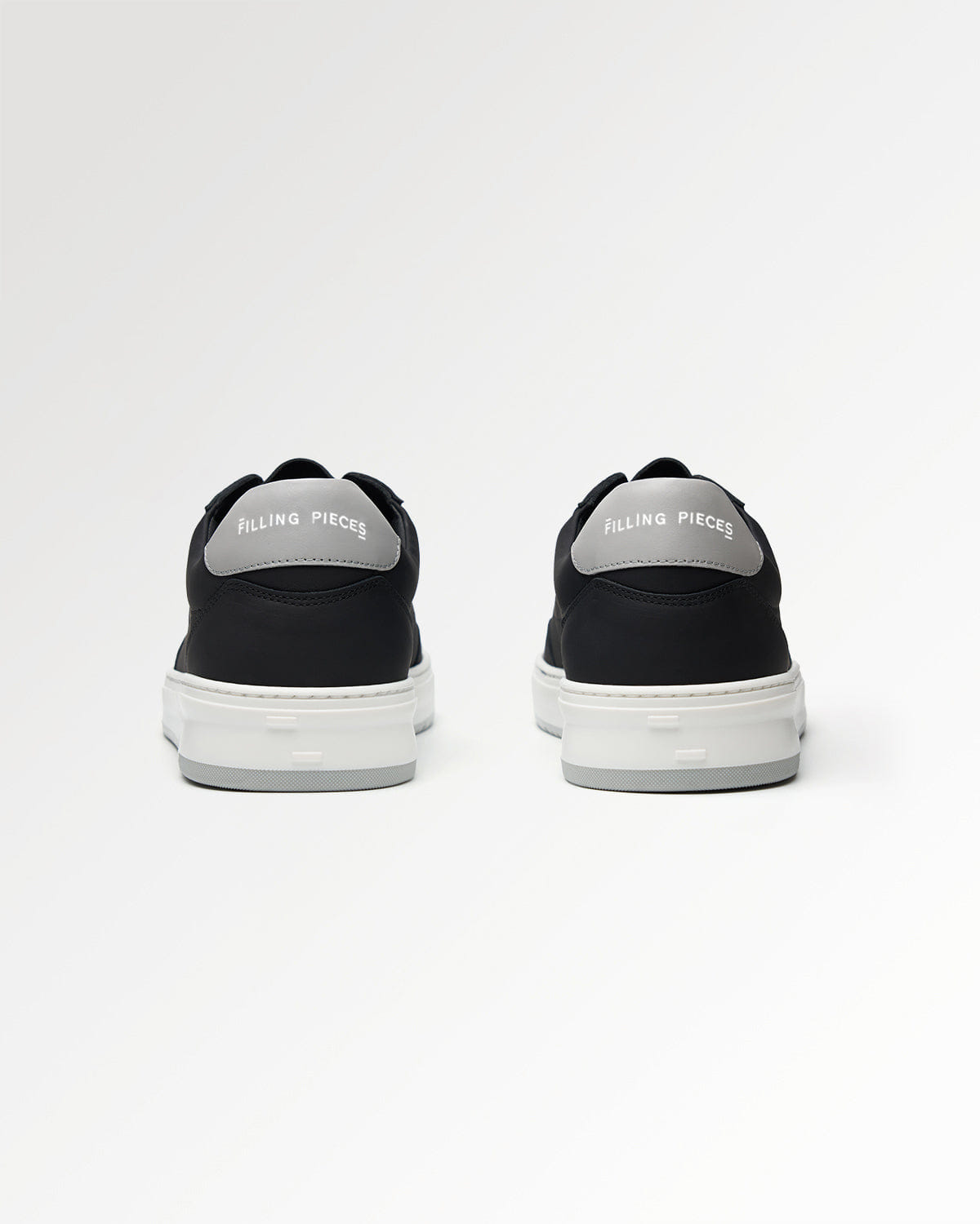 Conventional Mondo Trim Black