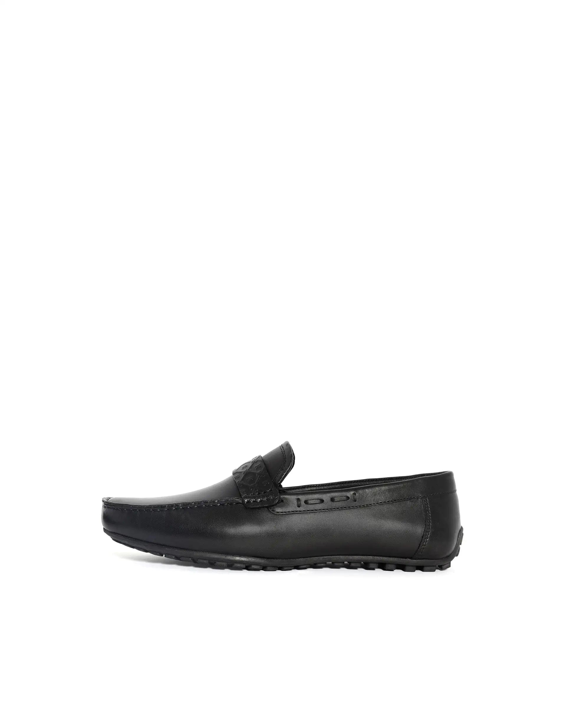 RAREZ Rare Rabbit Men's Bold Black Slip - On Monotone Genuine Leather Driver Moccasin