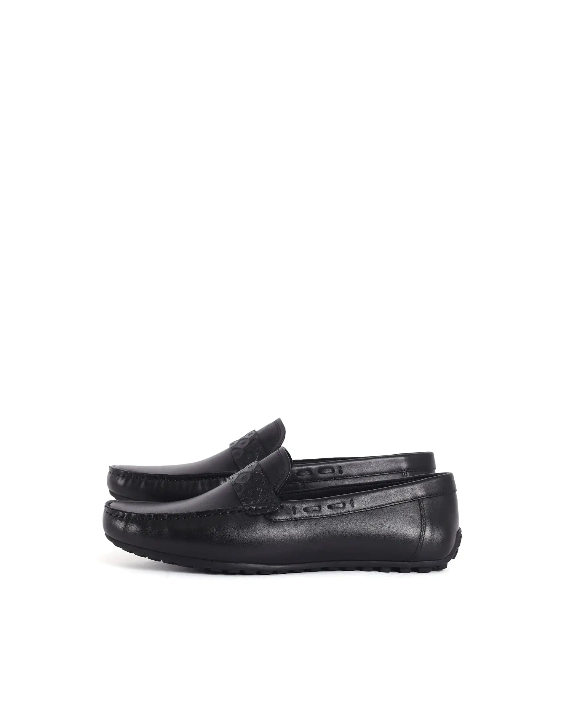 RAREZ Rare Rabbit Men's Bold Black Slip - On Monotone Genuine Leather Driver Moccasin