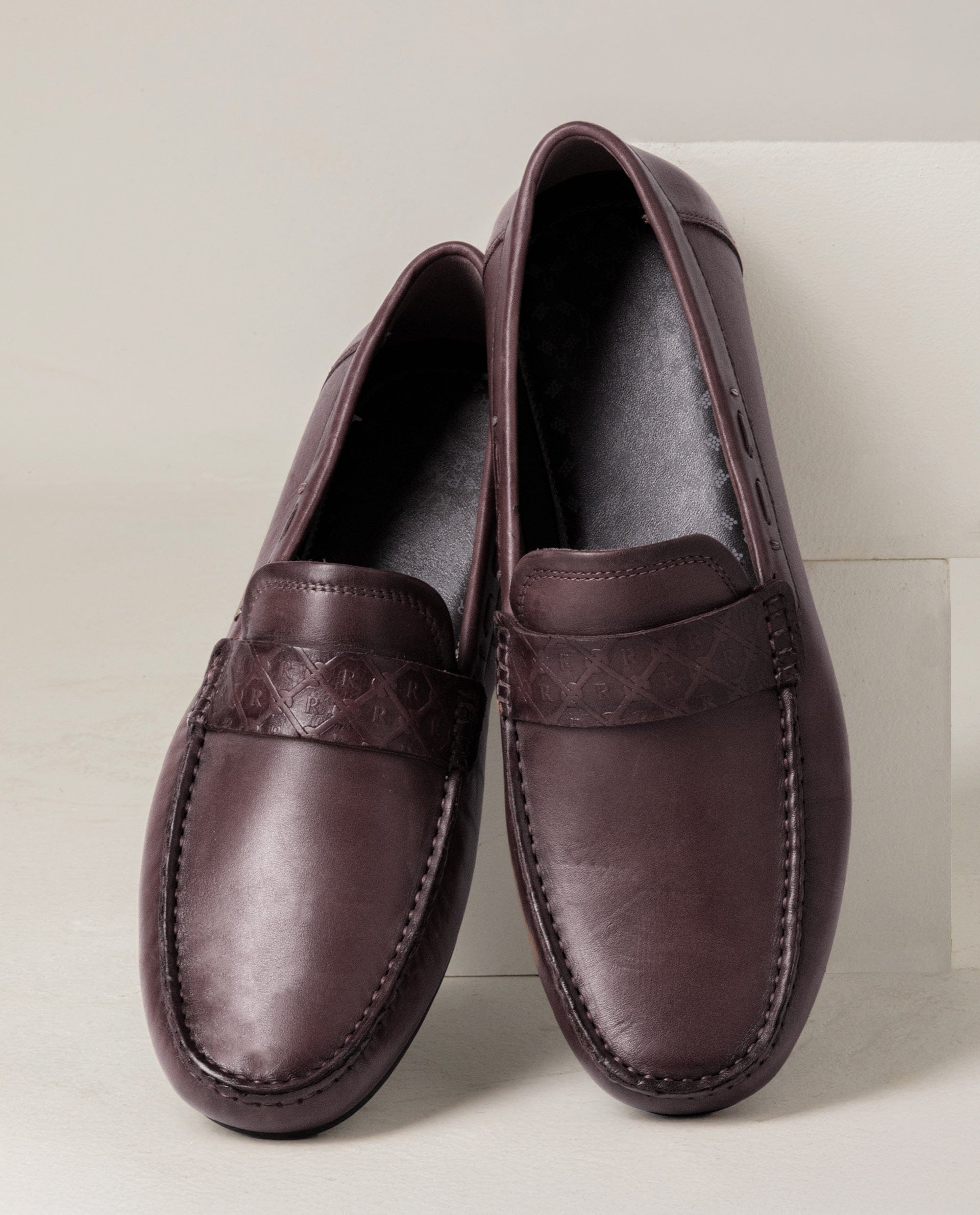 RAREZ Rare Rabbit Men's Bold Brown Slip - On Monotone Genuine Leather Driver Moccasin