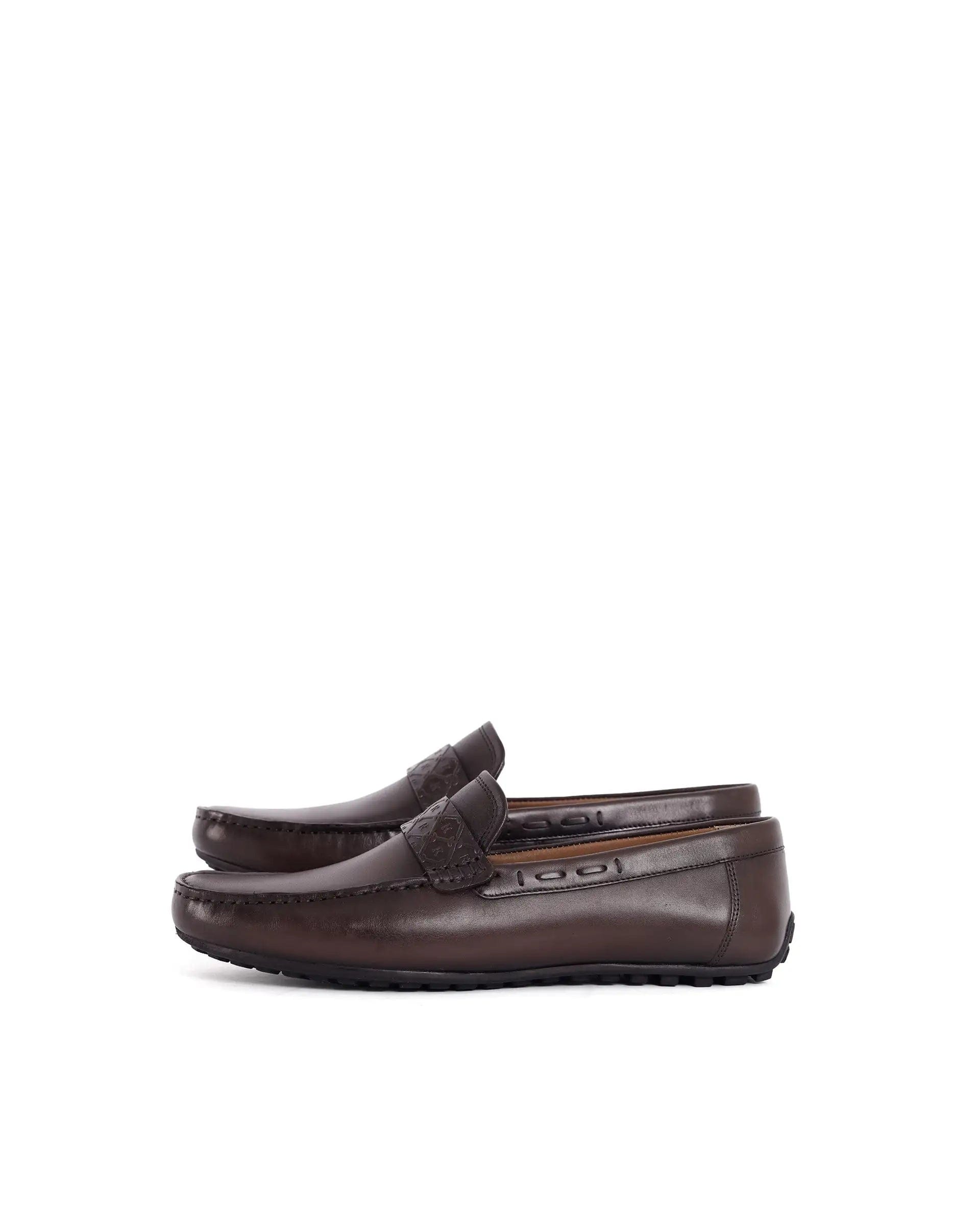 RAREZ Rare Rabbit Men's Bold Brown Slip - On Monotone Genuine Leather Driver Moccasin