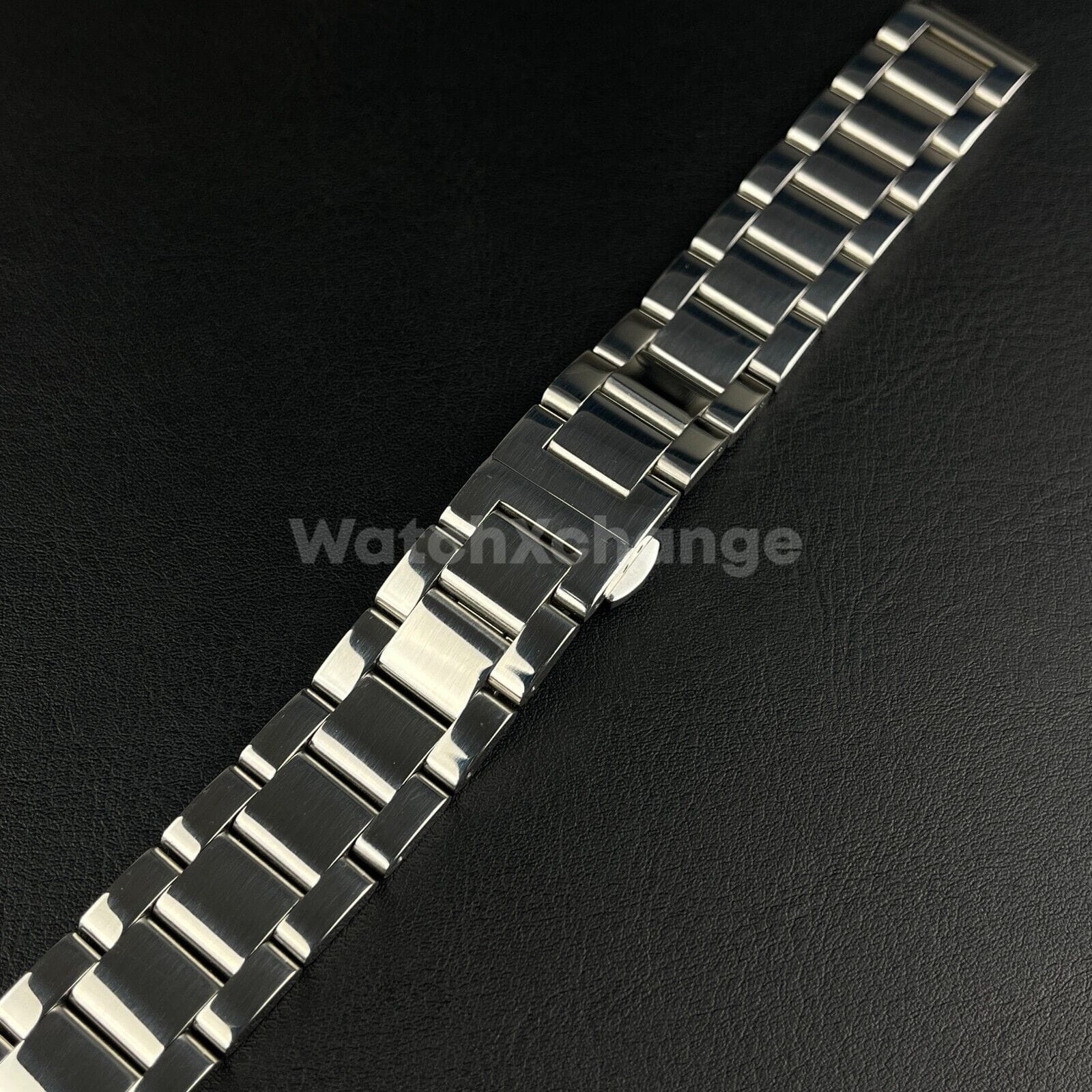Watchxchange Universal Watch Strap Metal Stainless Steel Band Bracelet Silver 18 mm - 26 mm