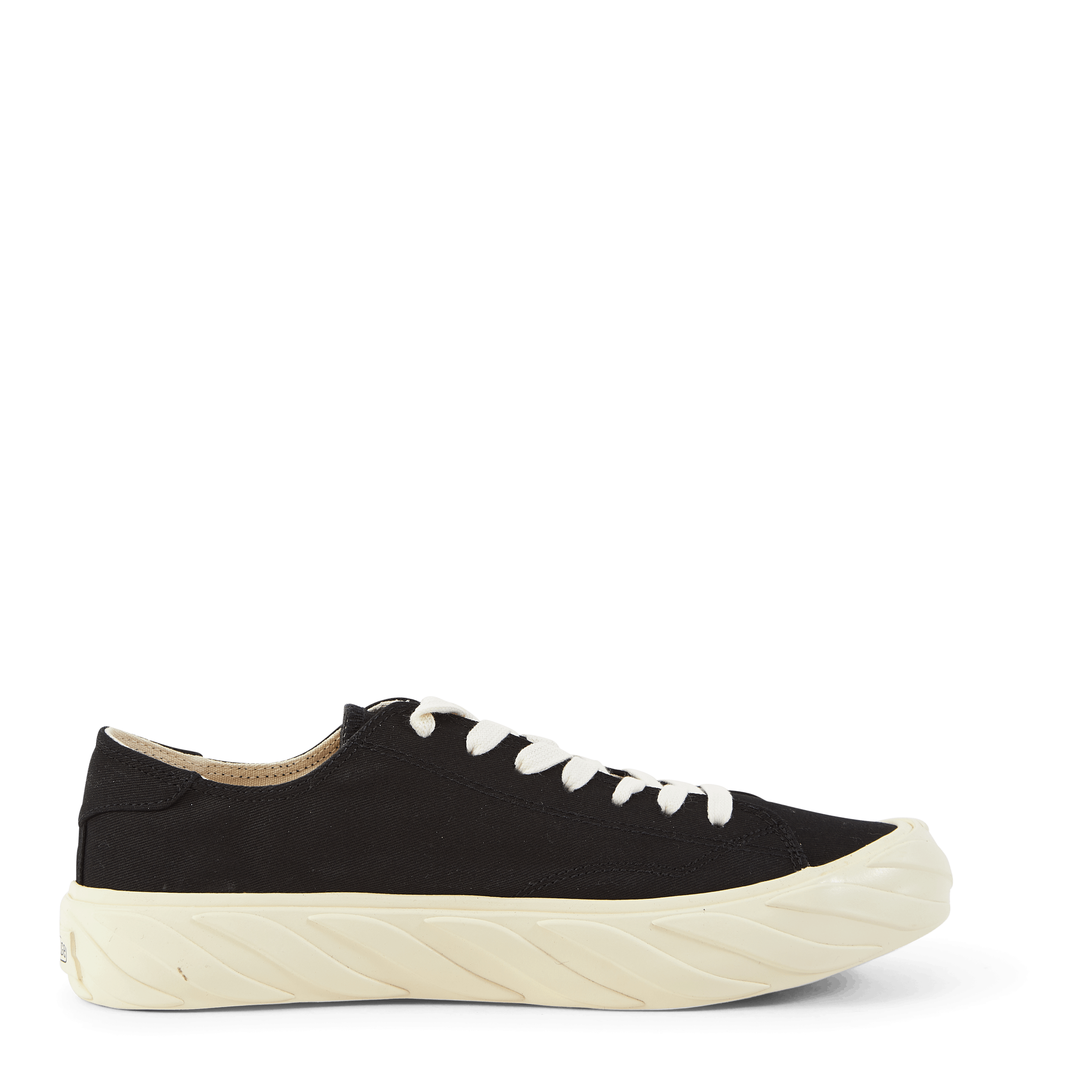 AGE Cut Black