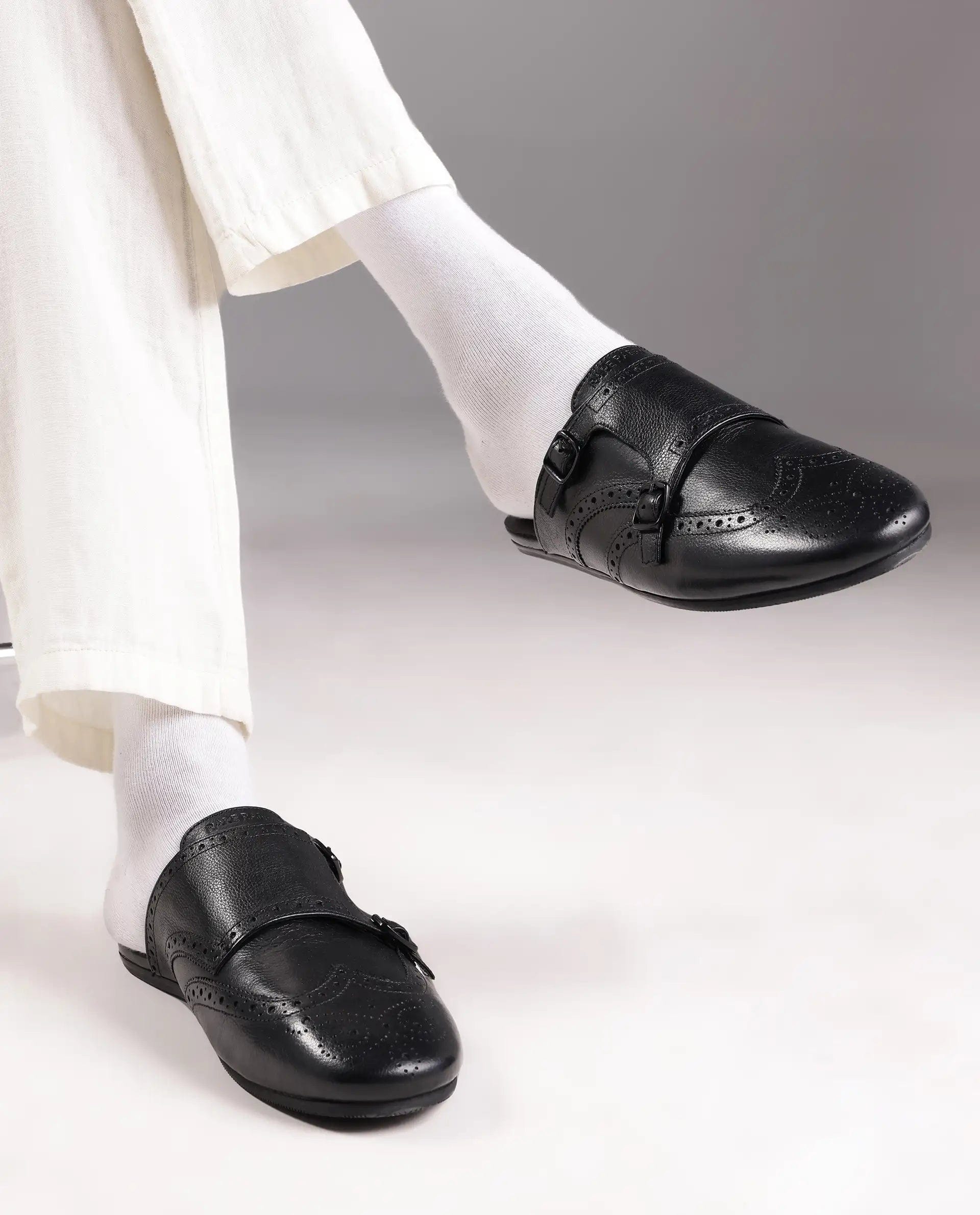 RAREZ Rare Rabbit Men's Dmonk Black Leather Mule