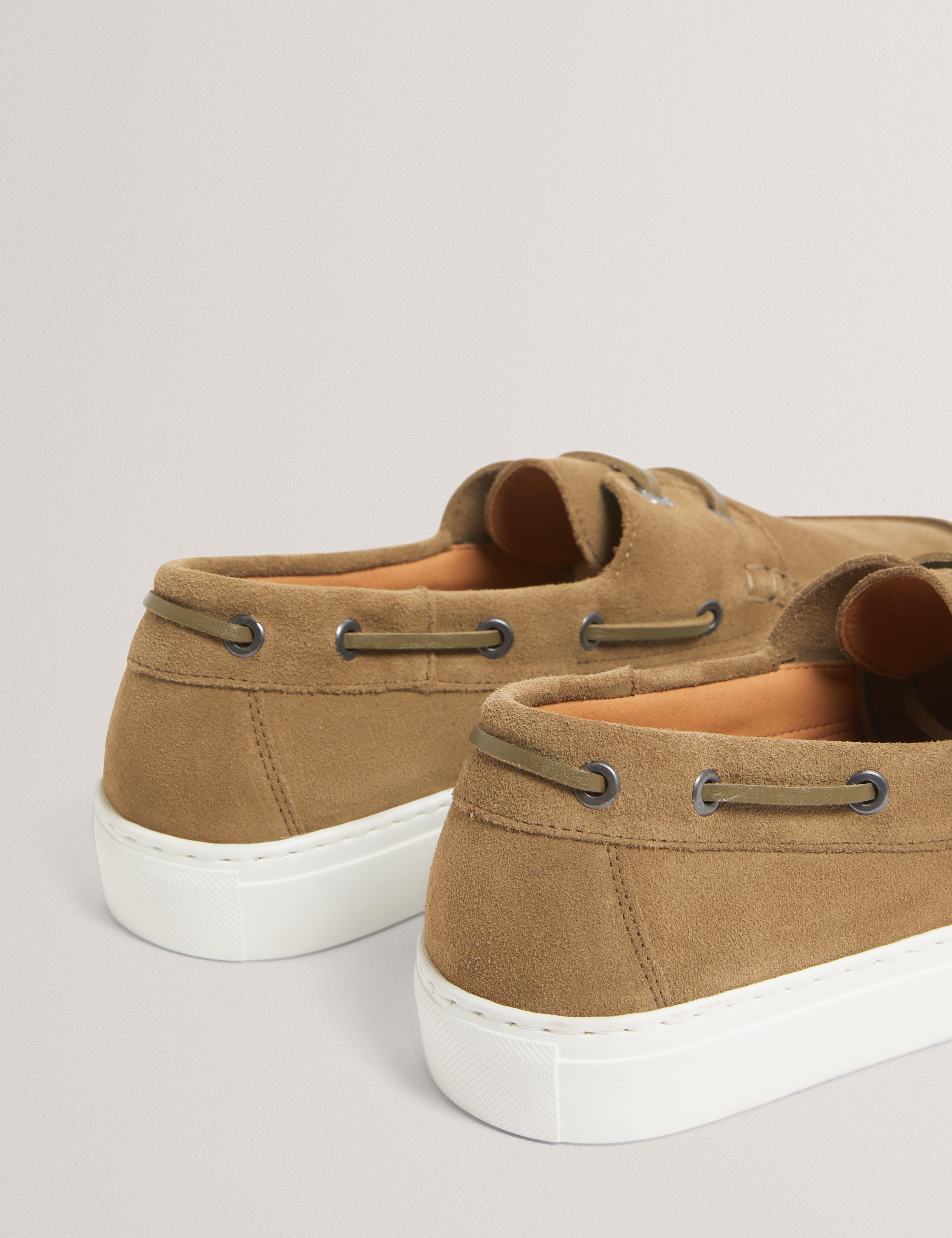SHOE Bouden Suede Boat Shoe Khaki