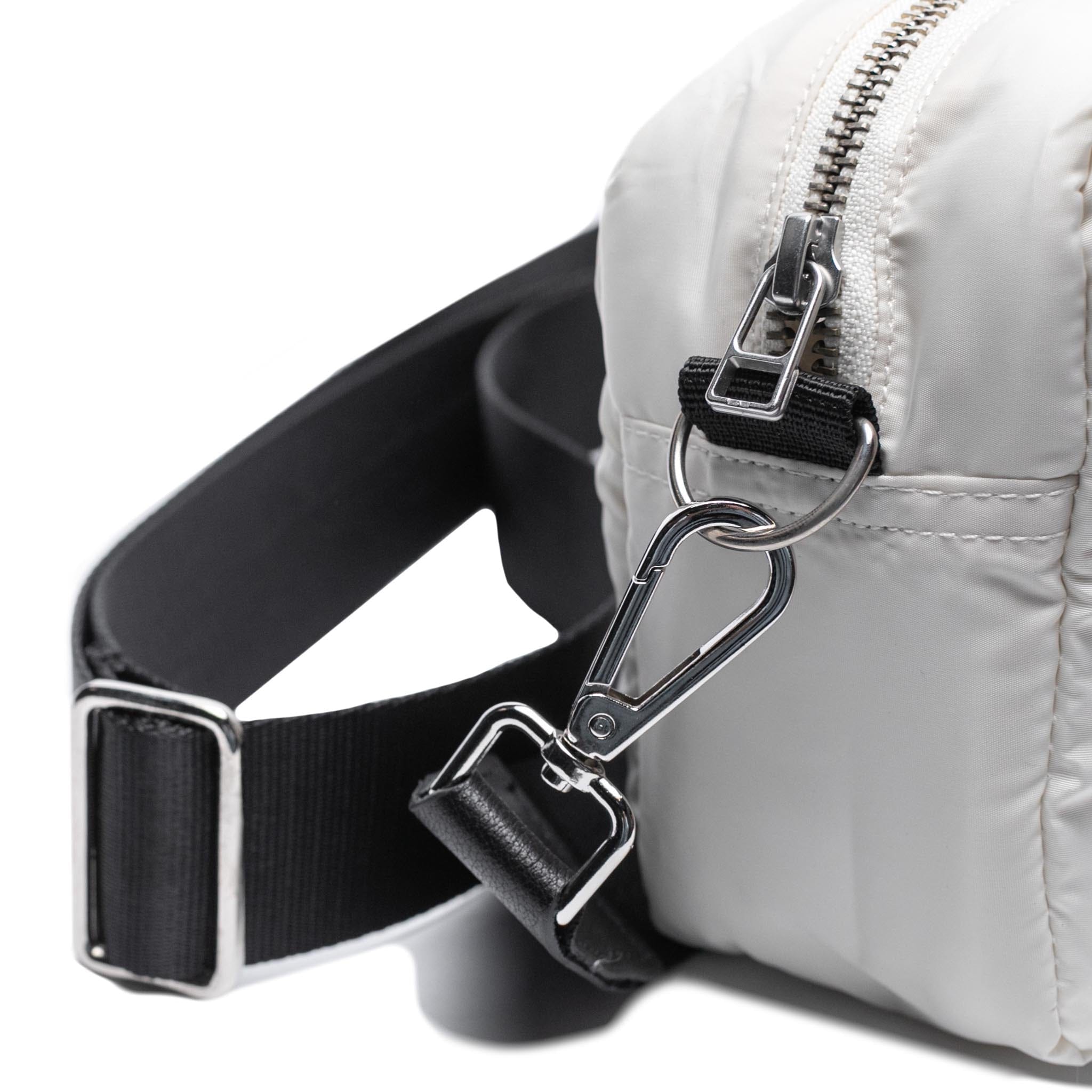 HOMME+ Core Side Bag White