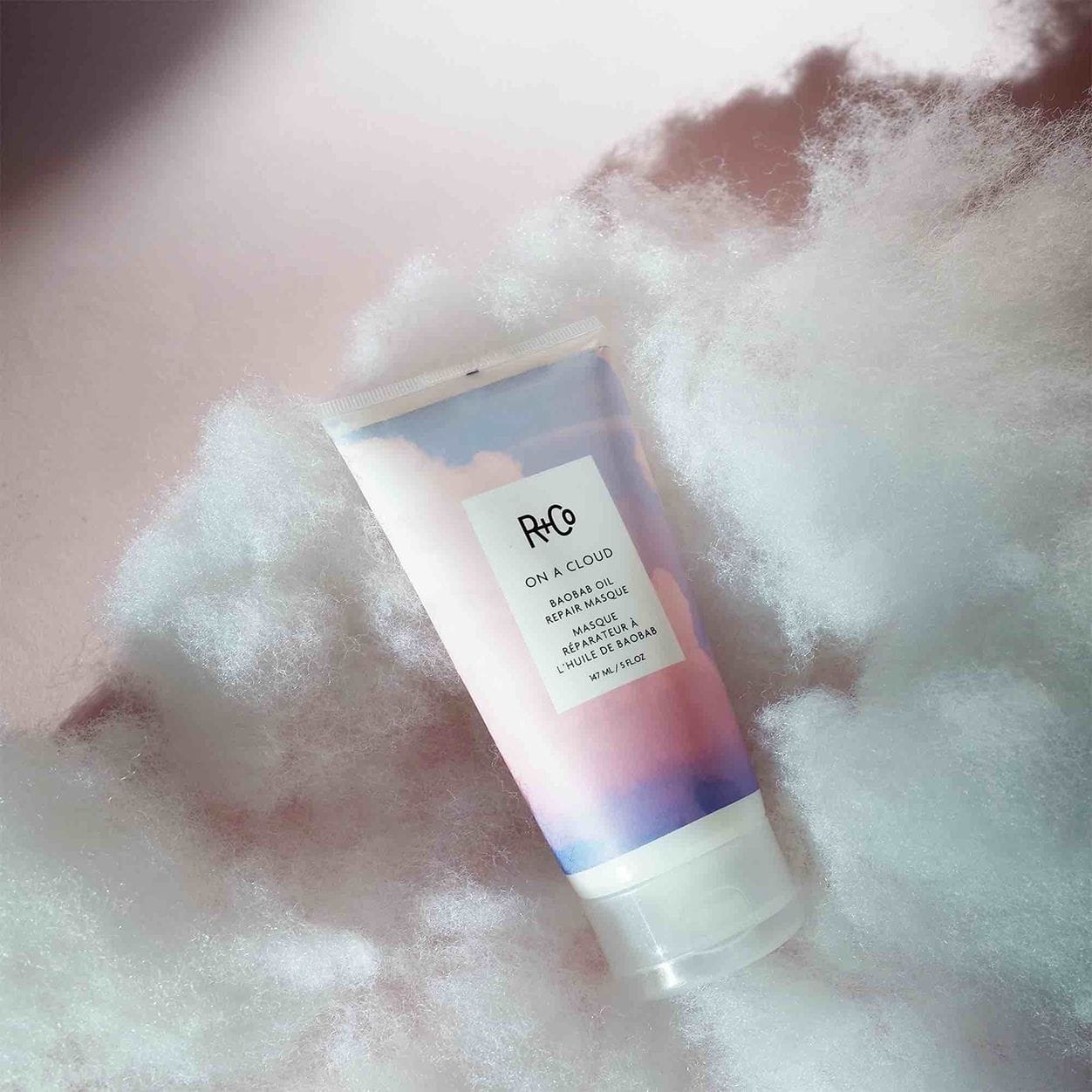 R+co On A Cloud Baobab Oil Repair Masque