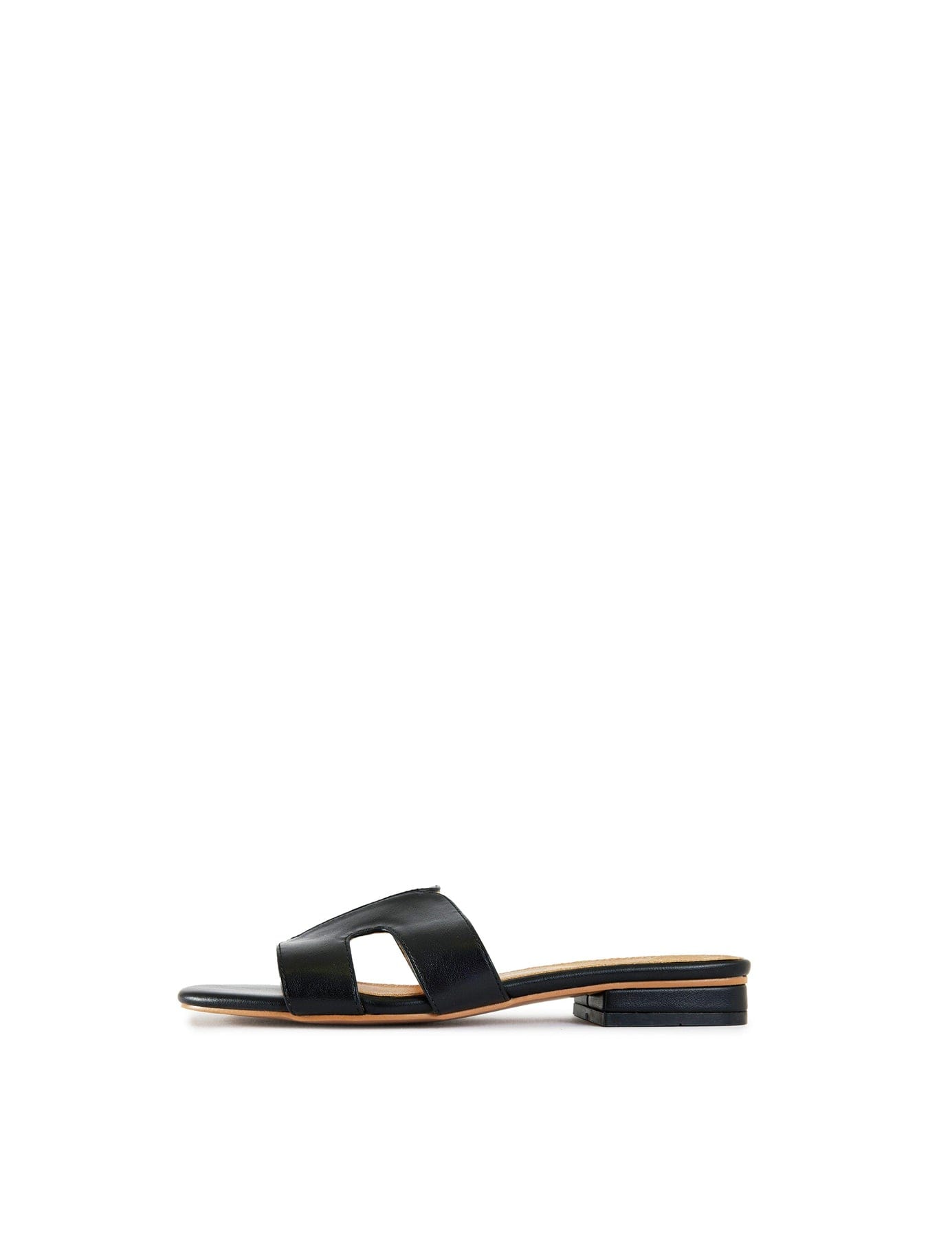 V.gan Bok 2 Slide Sandals Black