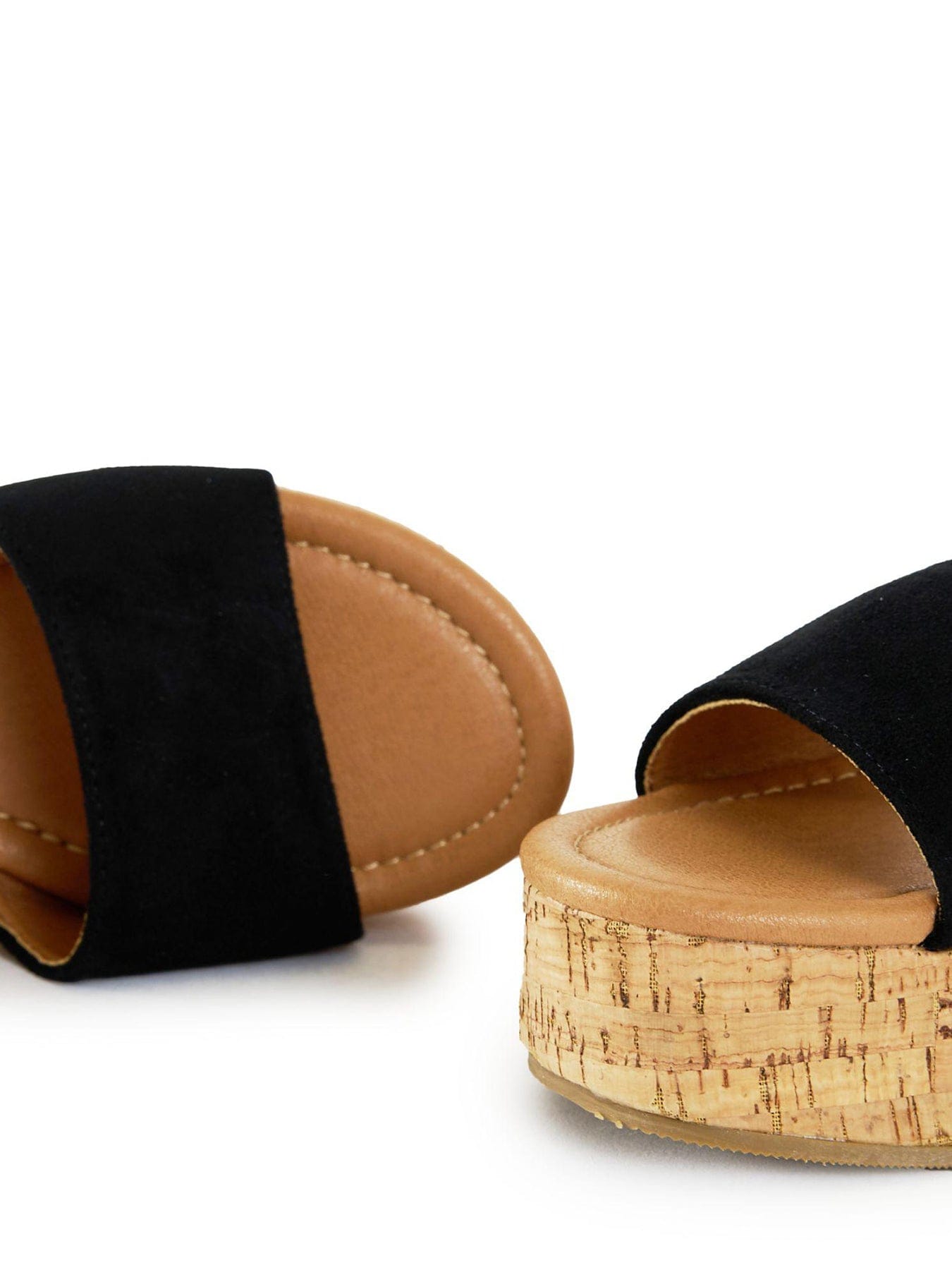 V.gan Gotu Cork Wedge Sandals Black