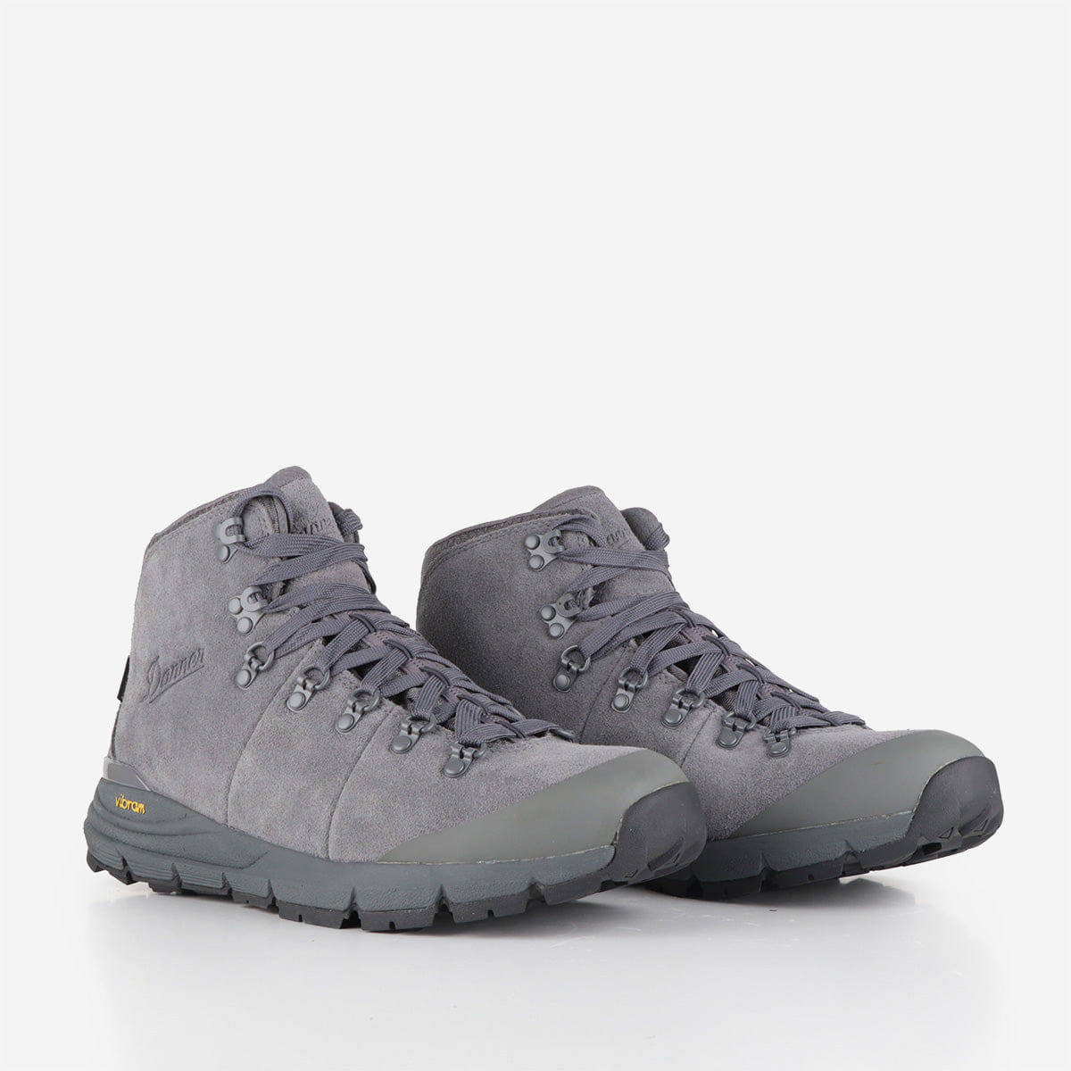 Danner Boots Danner Mountain 600 4.5" Boots - D Standard Fit