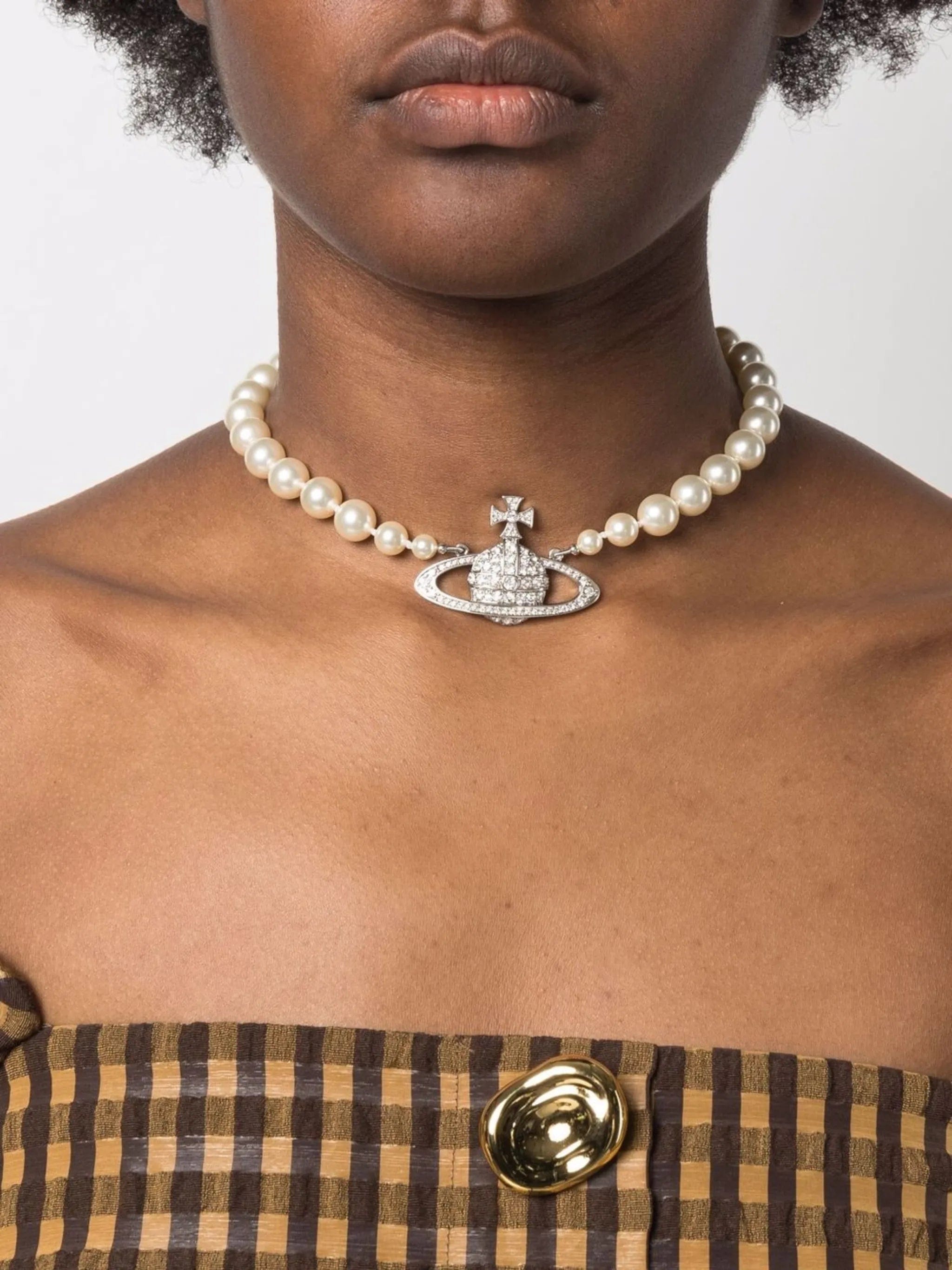 Vivienne Westwood Orb - motif pearl necklace