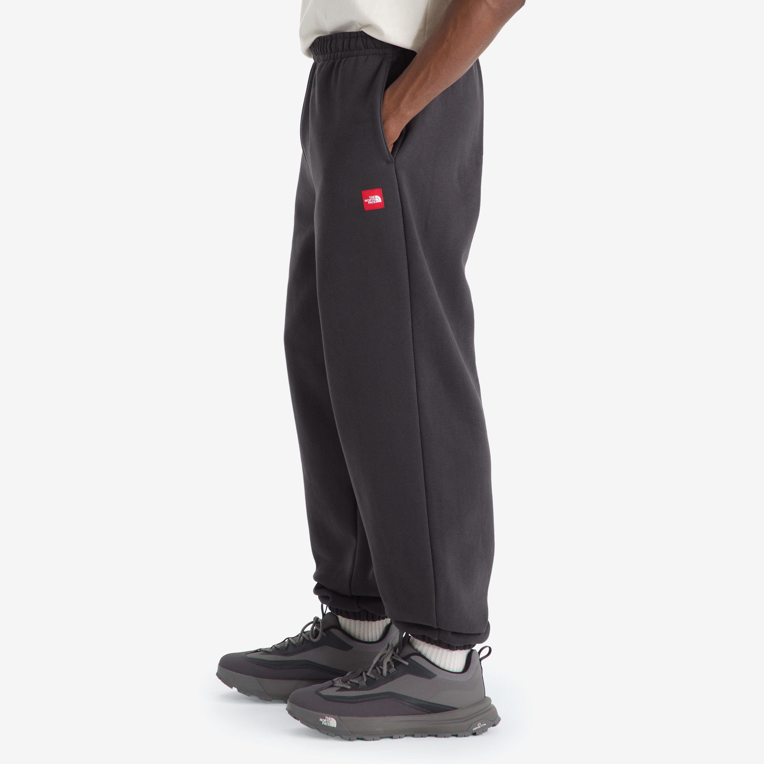 The North Face Redbox Sweatpants