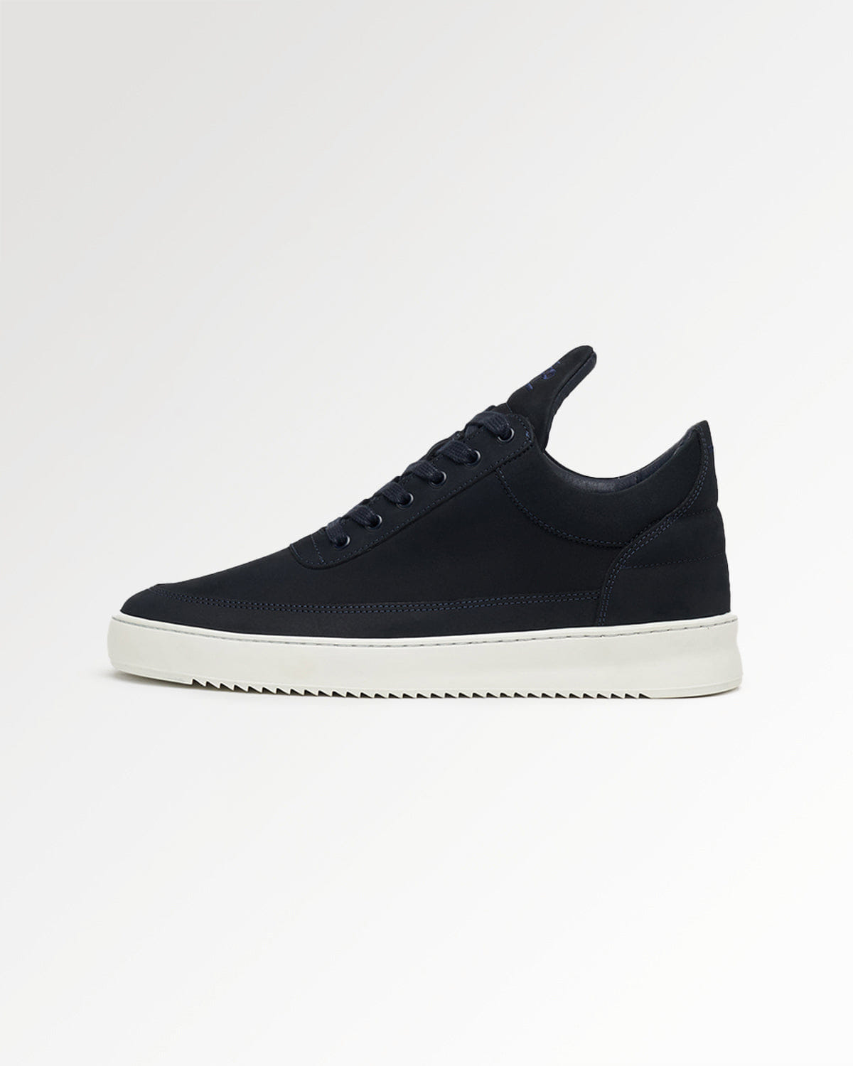 Entry Luxury Low Top Ripple Nubuck Navy