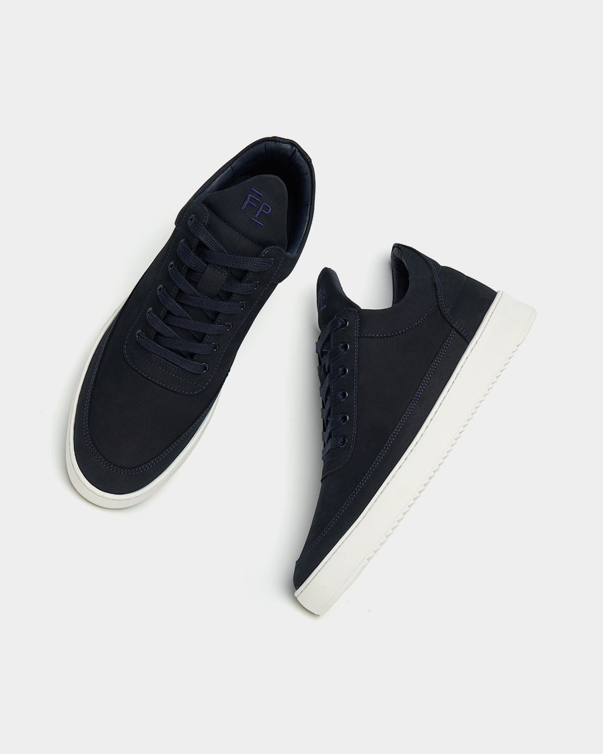 Entry Luxury Low Top Ripple Nubuck Navy