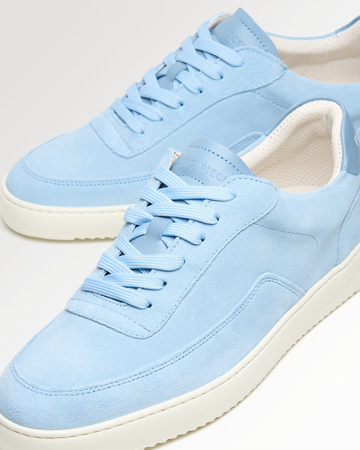 Conventional Mondo Float Blue