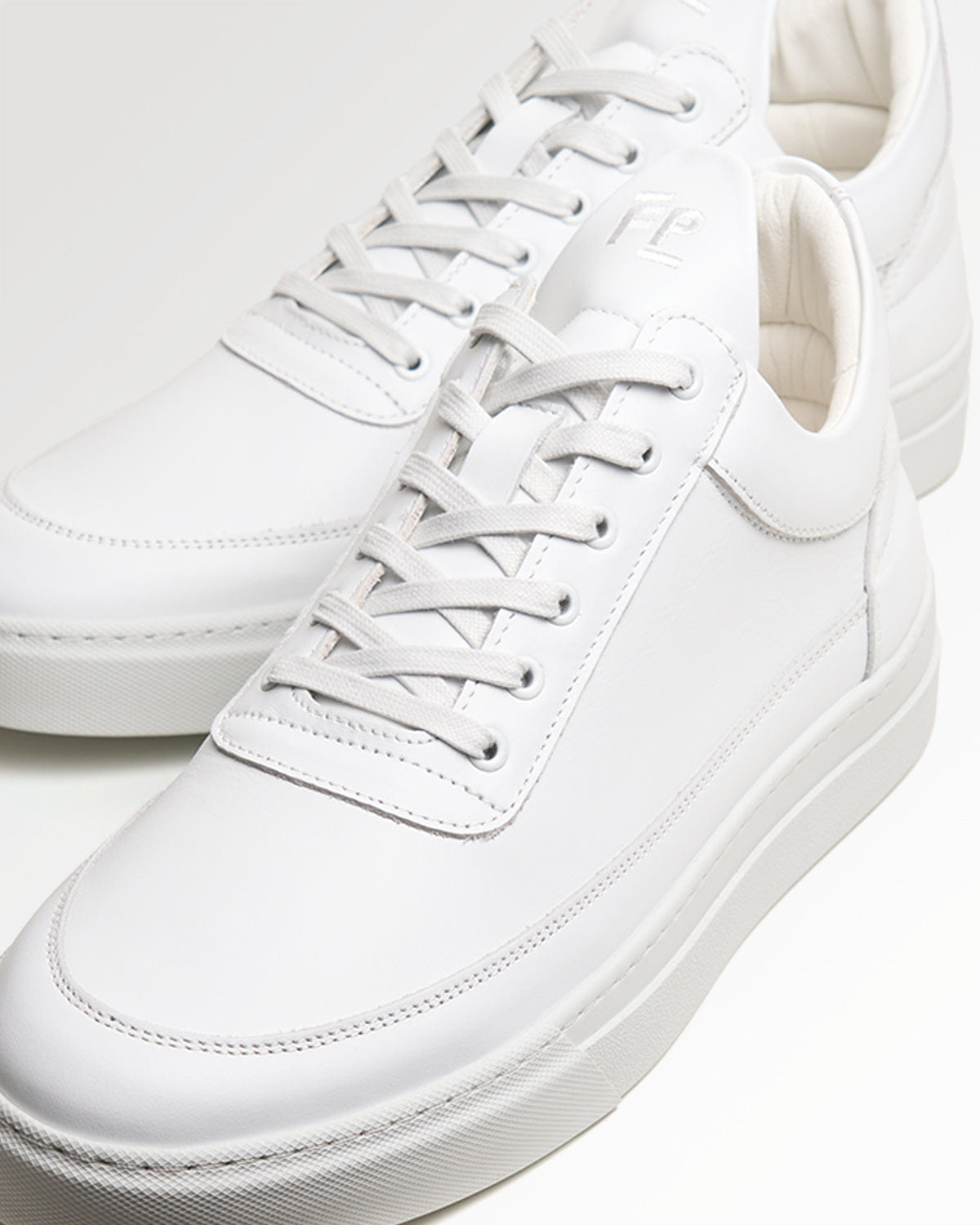 Conventional Low Top Wide White