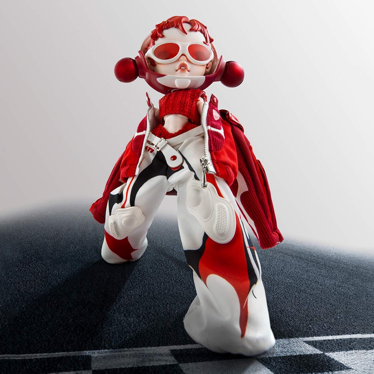 Ducati SKULLPANDA × DUCATI 1/6 Action Figure