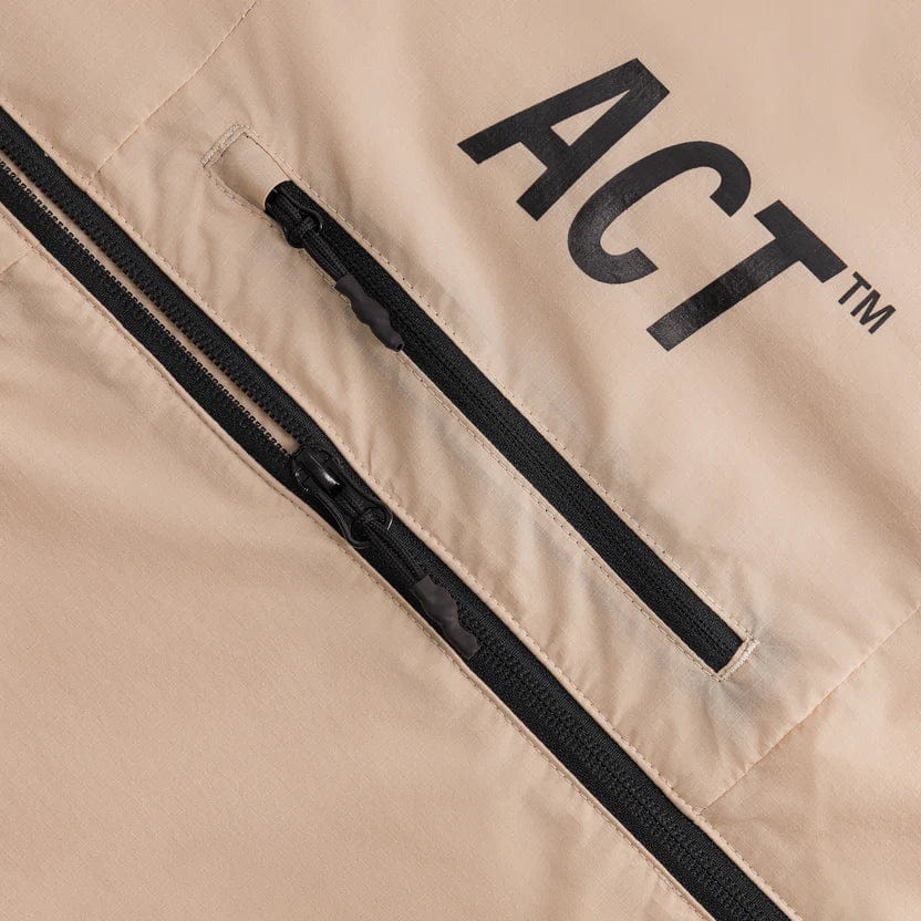 ACT Running BioPerf WindBreaker - Beige