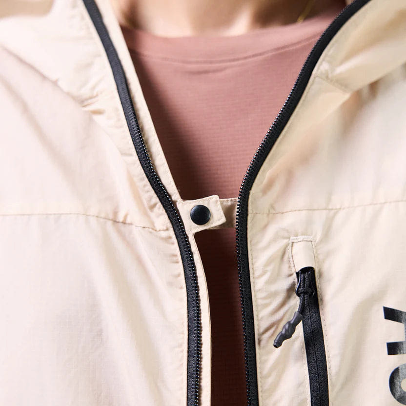 ACT Running BioPerf WindBreaker - Beige