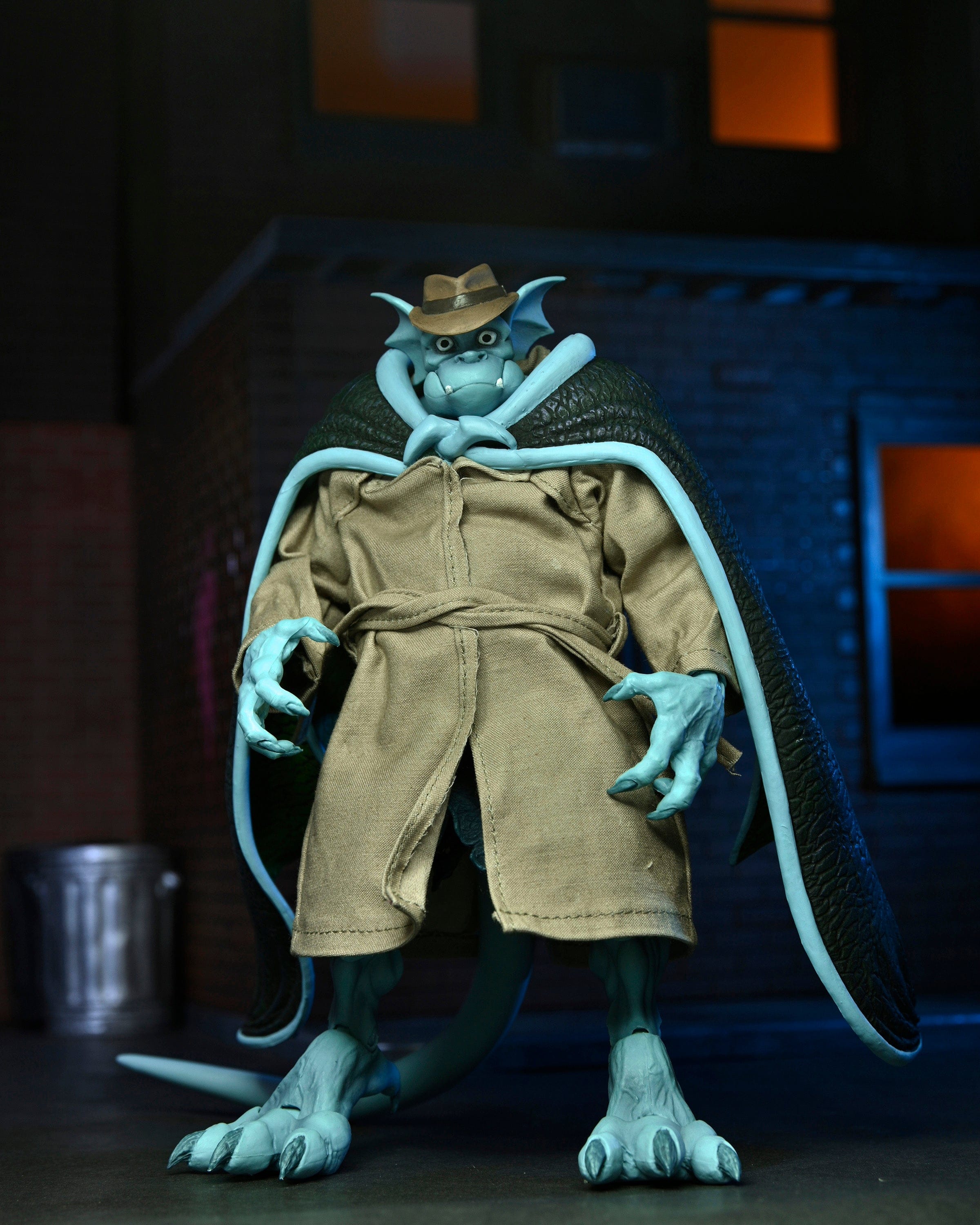 Neca Toys NECA Gargoyles Detective Broadway Silver Falcon (W Closed Wings) Action Figure