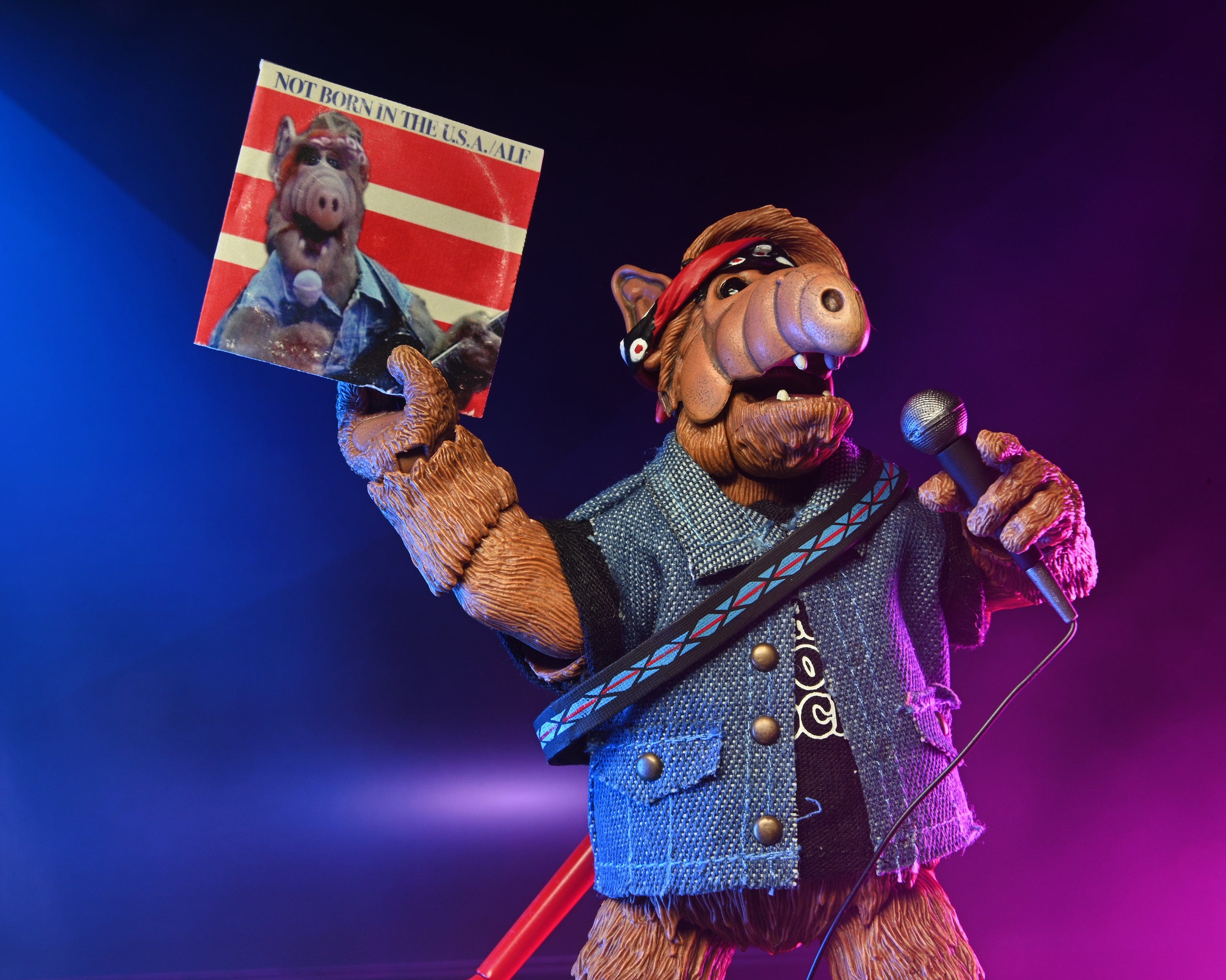 Neca Toys NECA Ultimate Alf Born to Rock Alf Action Figure