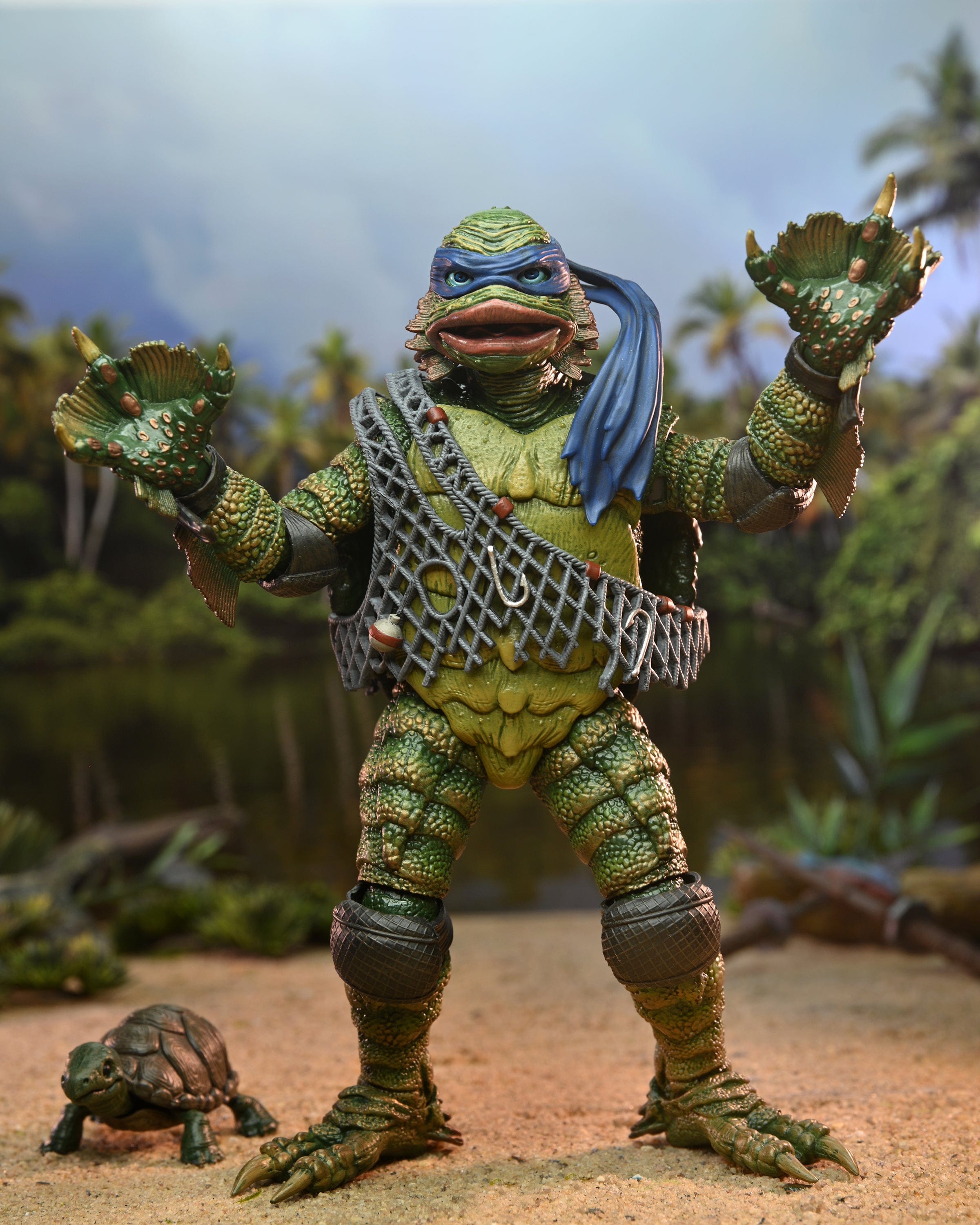 Neca Toys NECA Universal Monsters/Teenage Mutant Ninja Turtles Leonardo as the Creature Action Figure