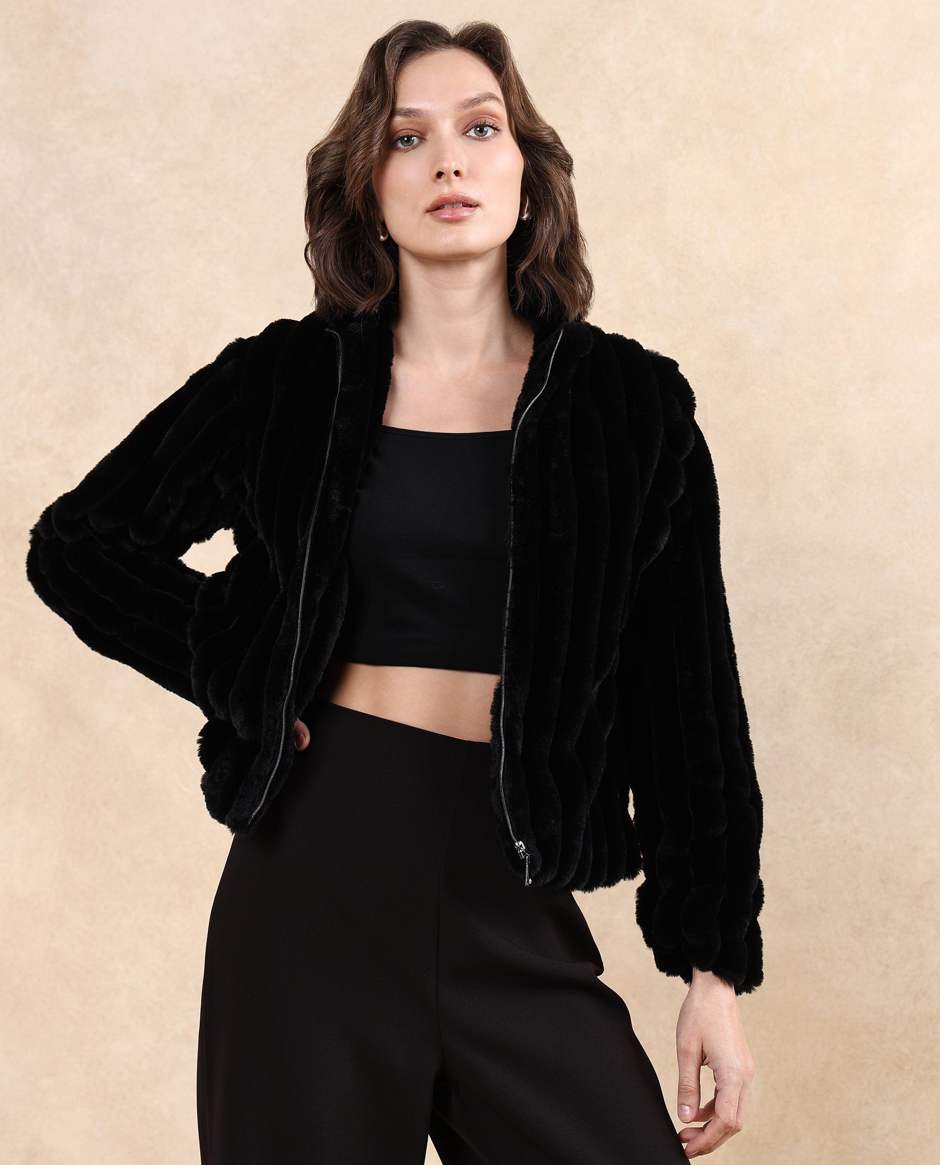 Rareism Women's Armidale Black Polyester Blend Blend Mandarin Collar Plain Regular Fit Jacket