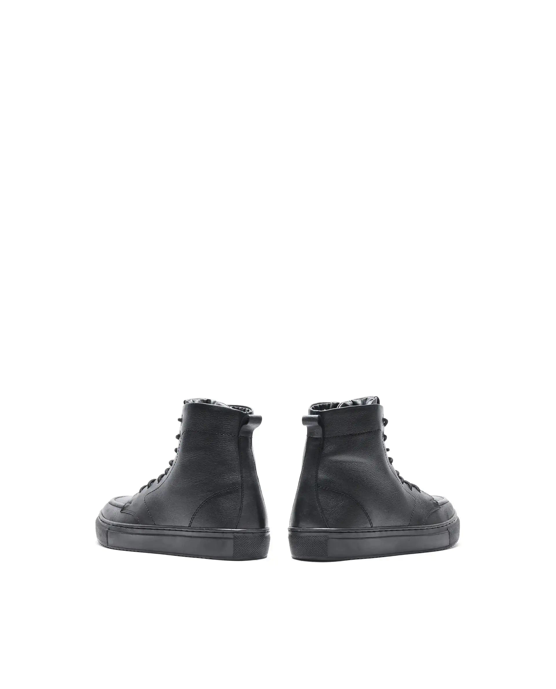 RAREZ Rare Rabbit Men's Taico Black Leather Lace - Up Closure Boots
