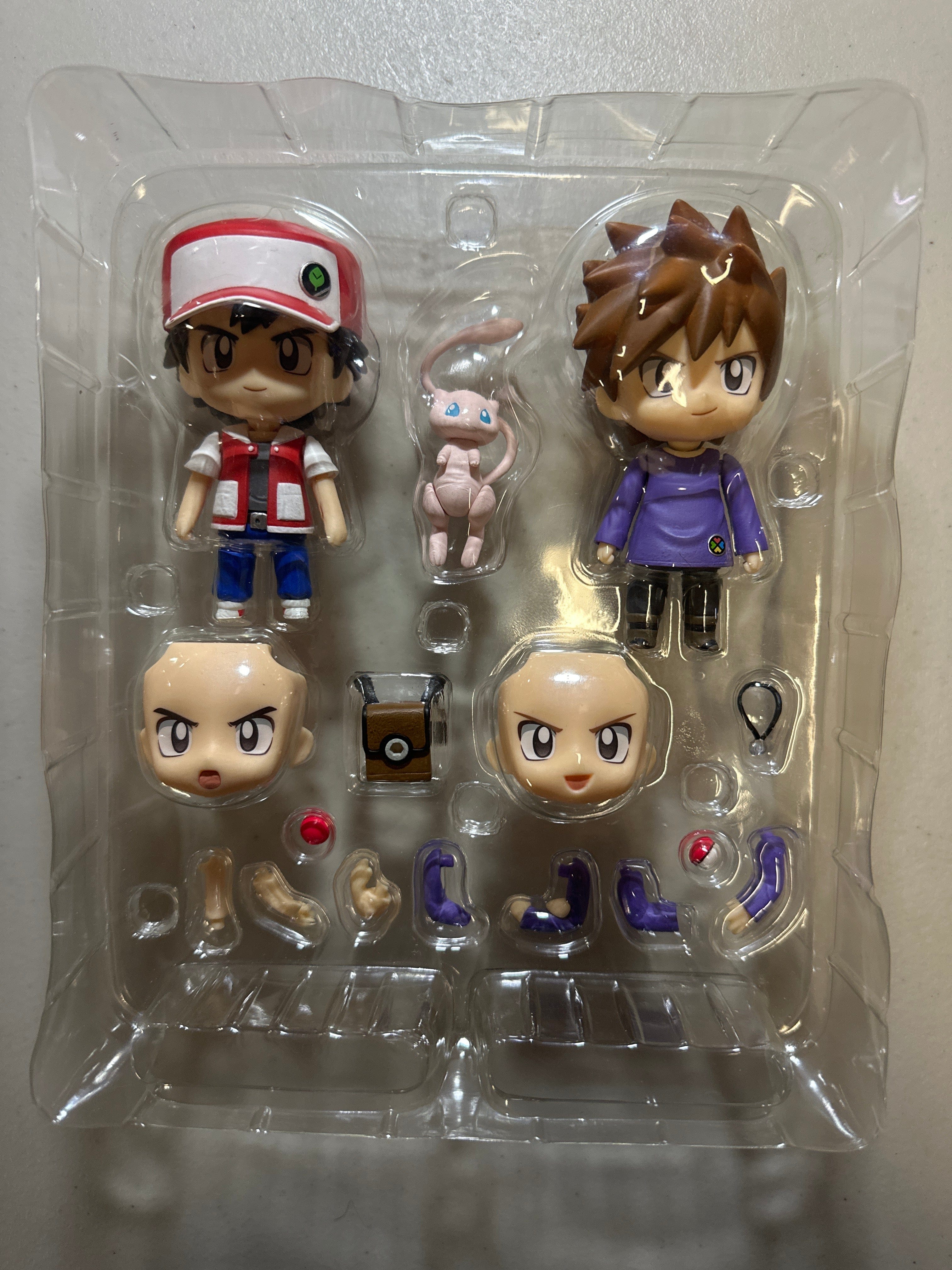 Good Smile Company **Open Box**Nendoroid Pokemon Red & Green 612 Action Figure