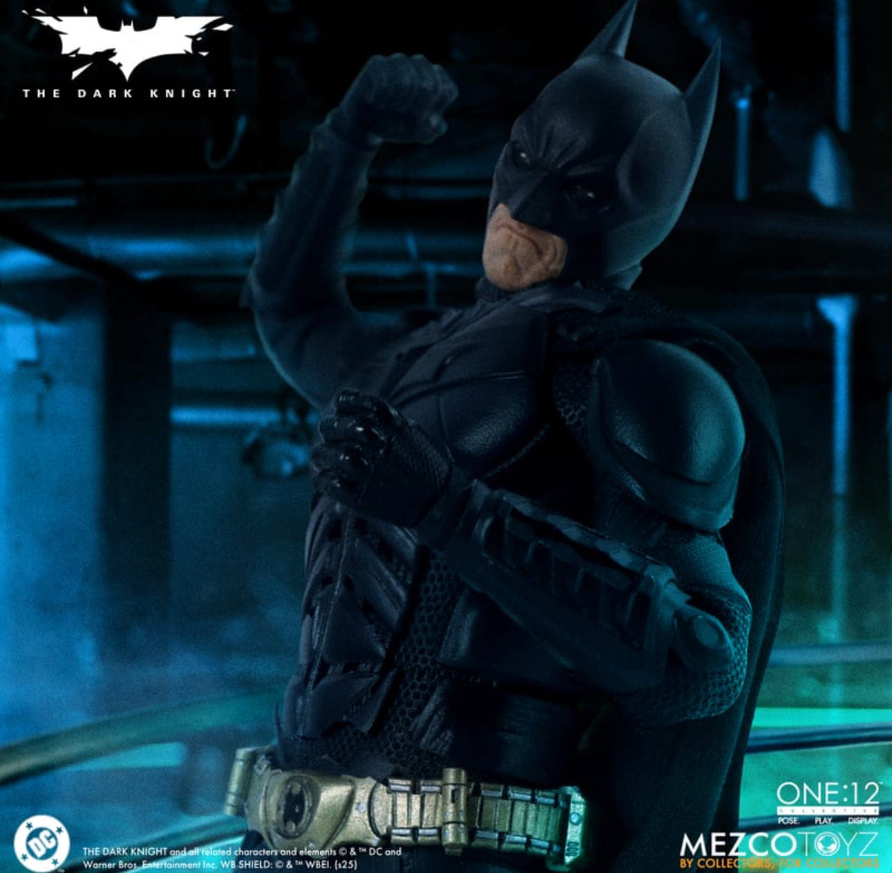 Mezco **Pre Order**Mezco One 12 The Dark Knight: Batman Action Figure