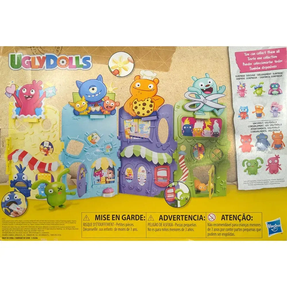 Hasbro UglyDolls - Uglyville Unfolded Main Street Playset with Exclusive Willard Figure - Hasbro (2019)