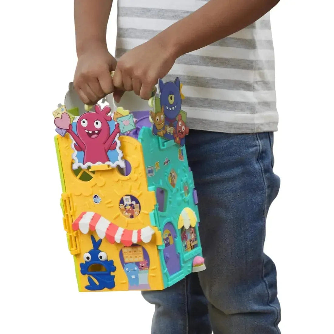 Hasbro UglyDolls - Uglyville Unfolded Main Street Playset with Exclusive Willard Figure - Hasbro (2019)