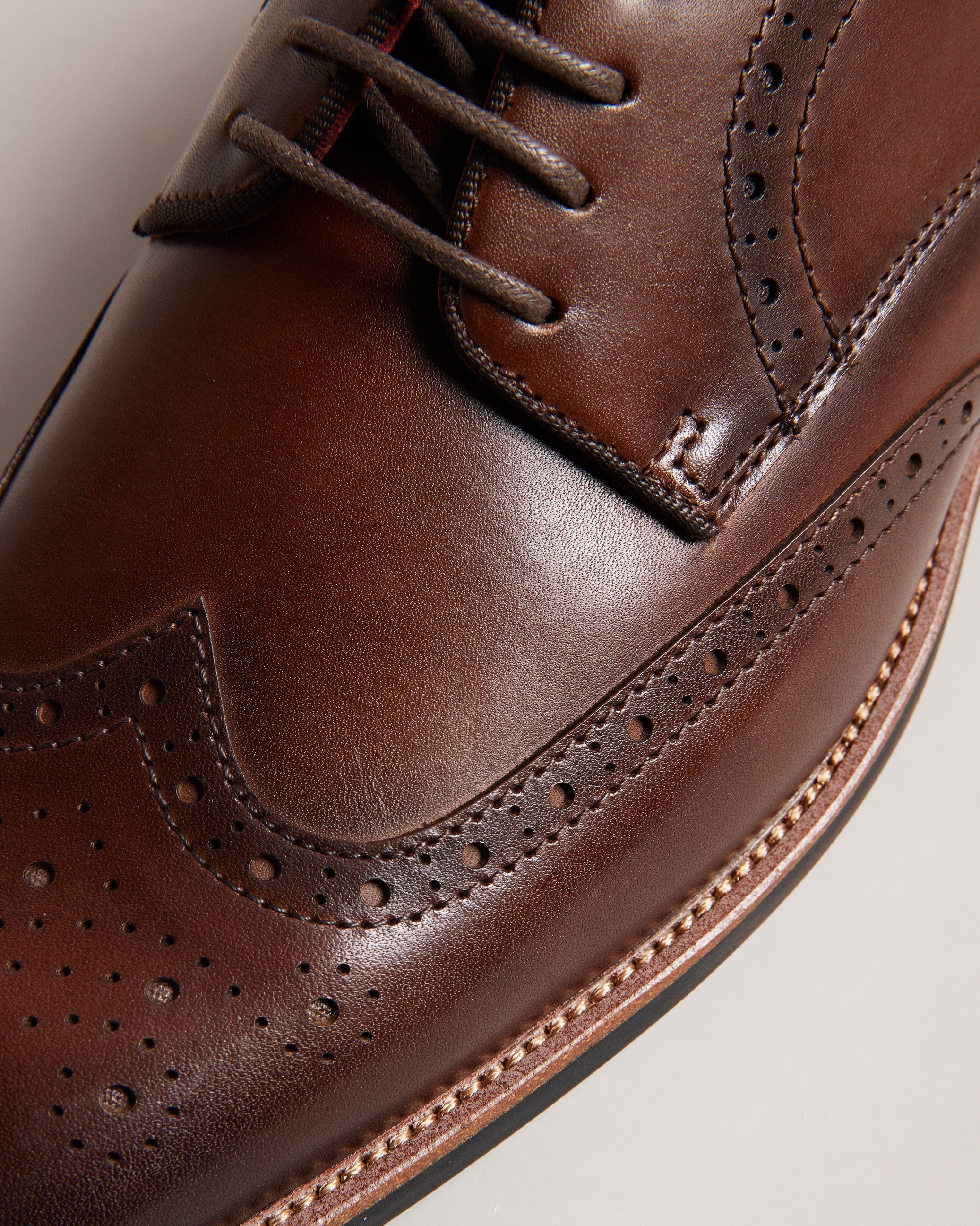 SHOE Markuse Brogue Derby Formal Shoe Brown