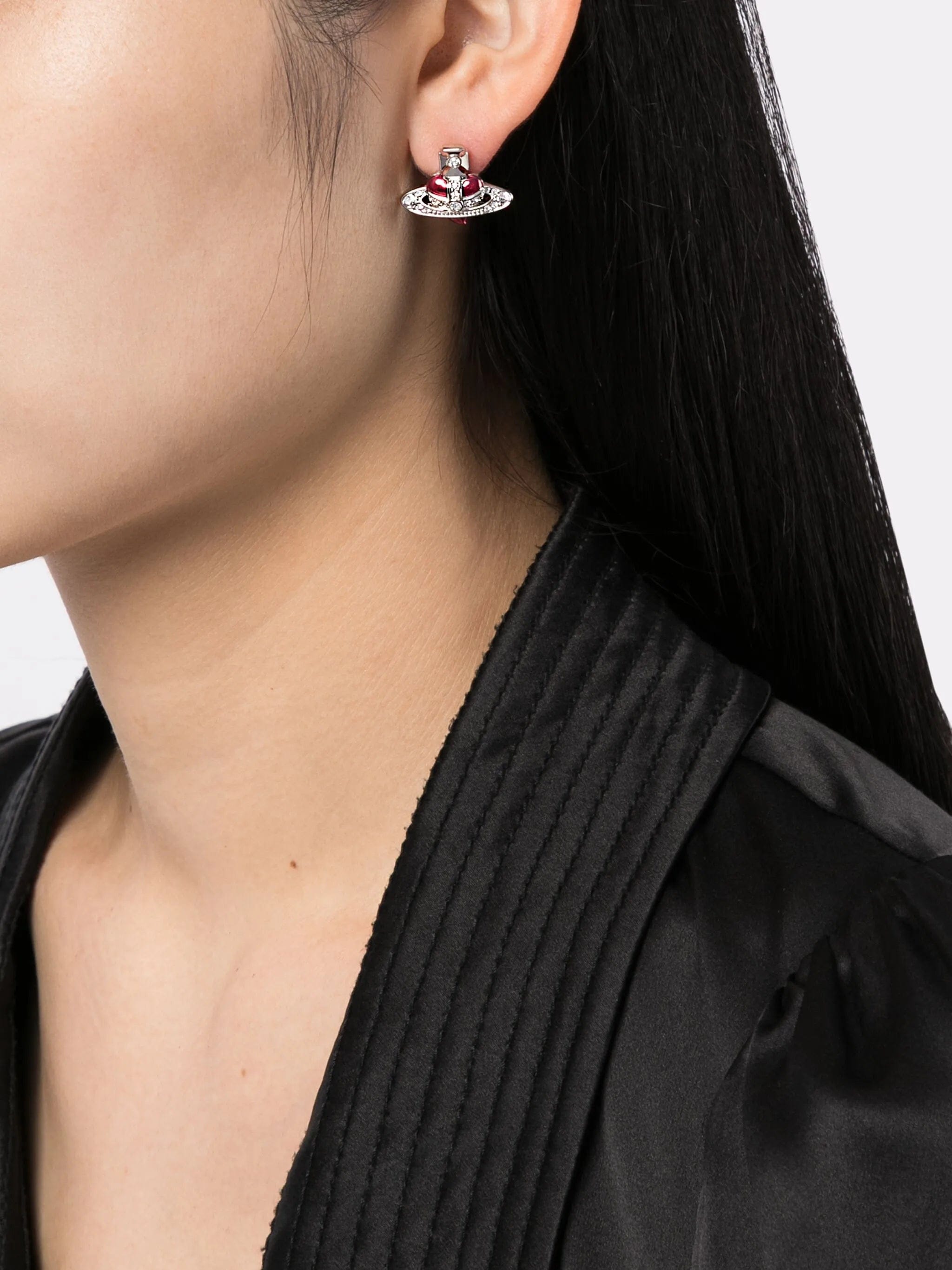 Vivienne Westwood New Diamante Heart stud earrings